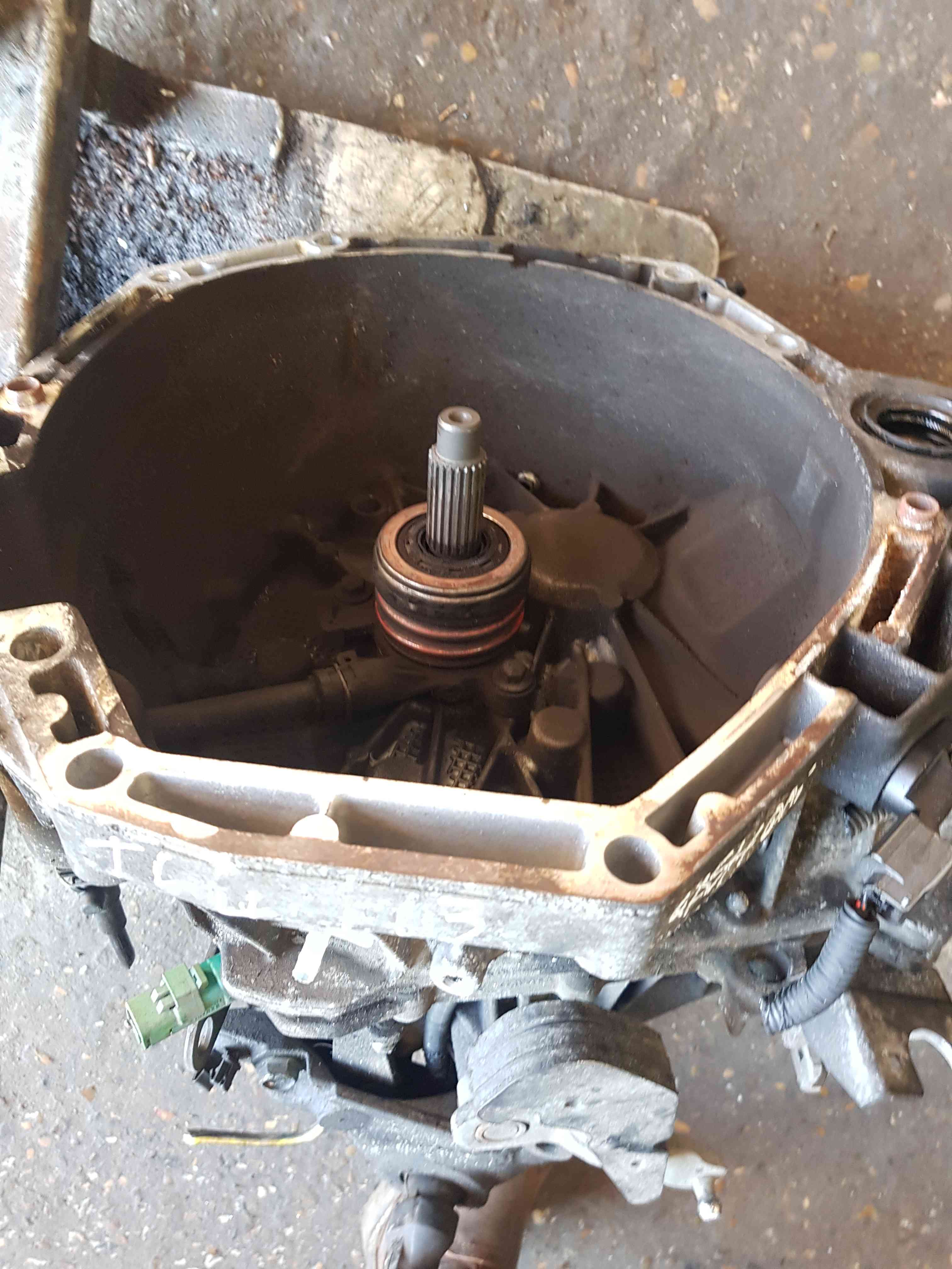 Thumb 2 Nissan Qashqai 2006-2013 1.5 DCI Manual Gearbox TL4 113