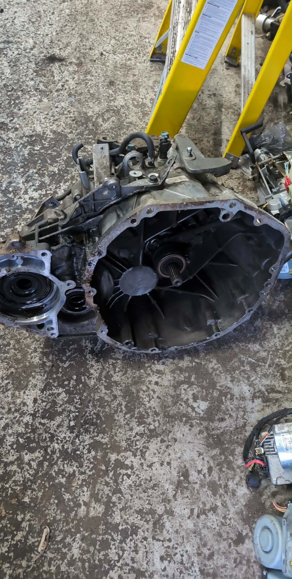 Thumb 3 Nissan Qashqai 2006-2013 2.0 Dci Manual Gearbox 6 Speed 320103UB6B JB3UB6B