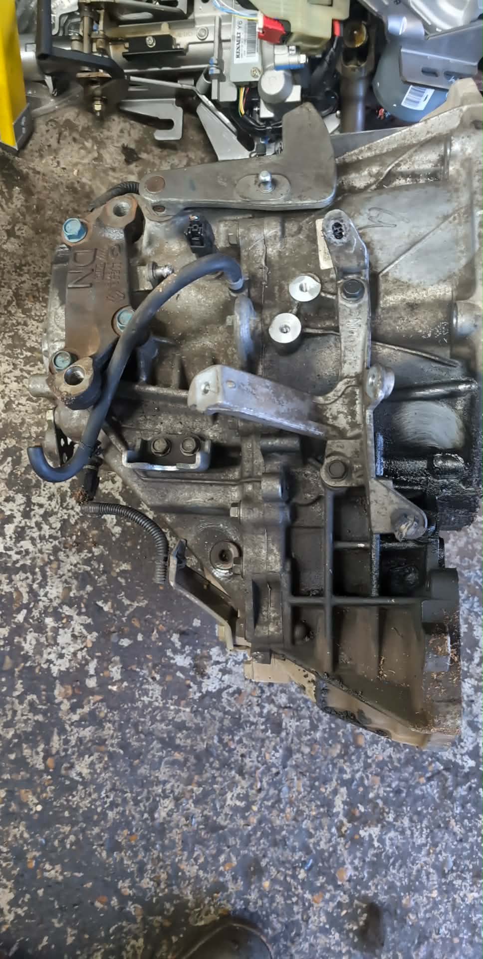 Thumb 4 Nissan Qashqai 2006-2013 2.0 Dci Manual Gearbox 6 Speed 320103UB6B JB3UB6B