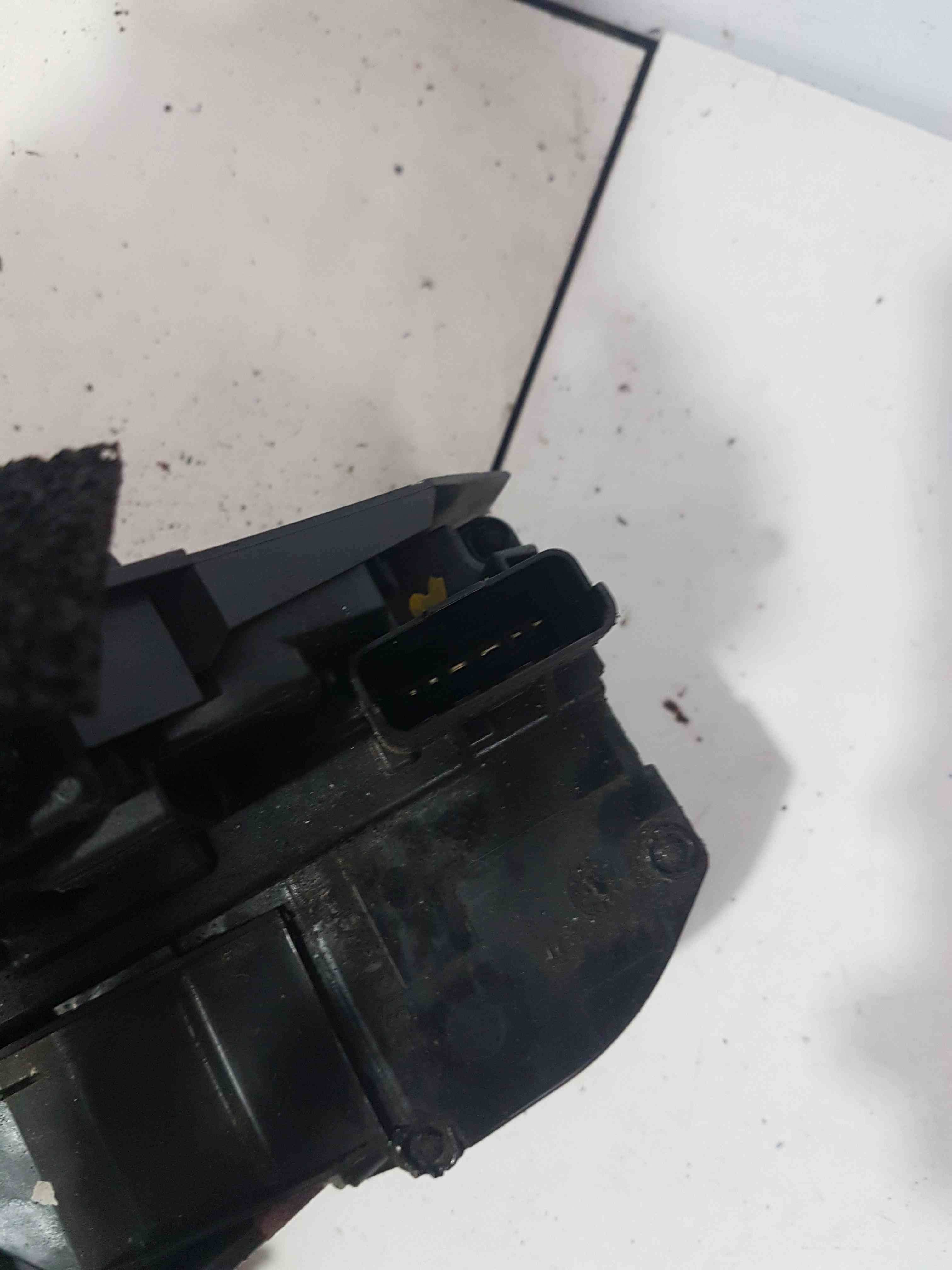 Thumb 5 Nissan Qashqai 2006-2013 Drivers OSF Front Door Lock Mechanism