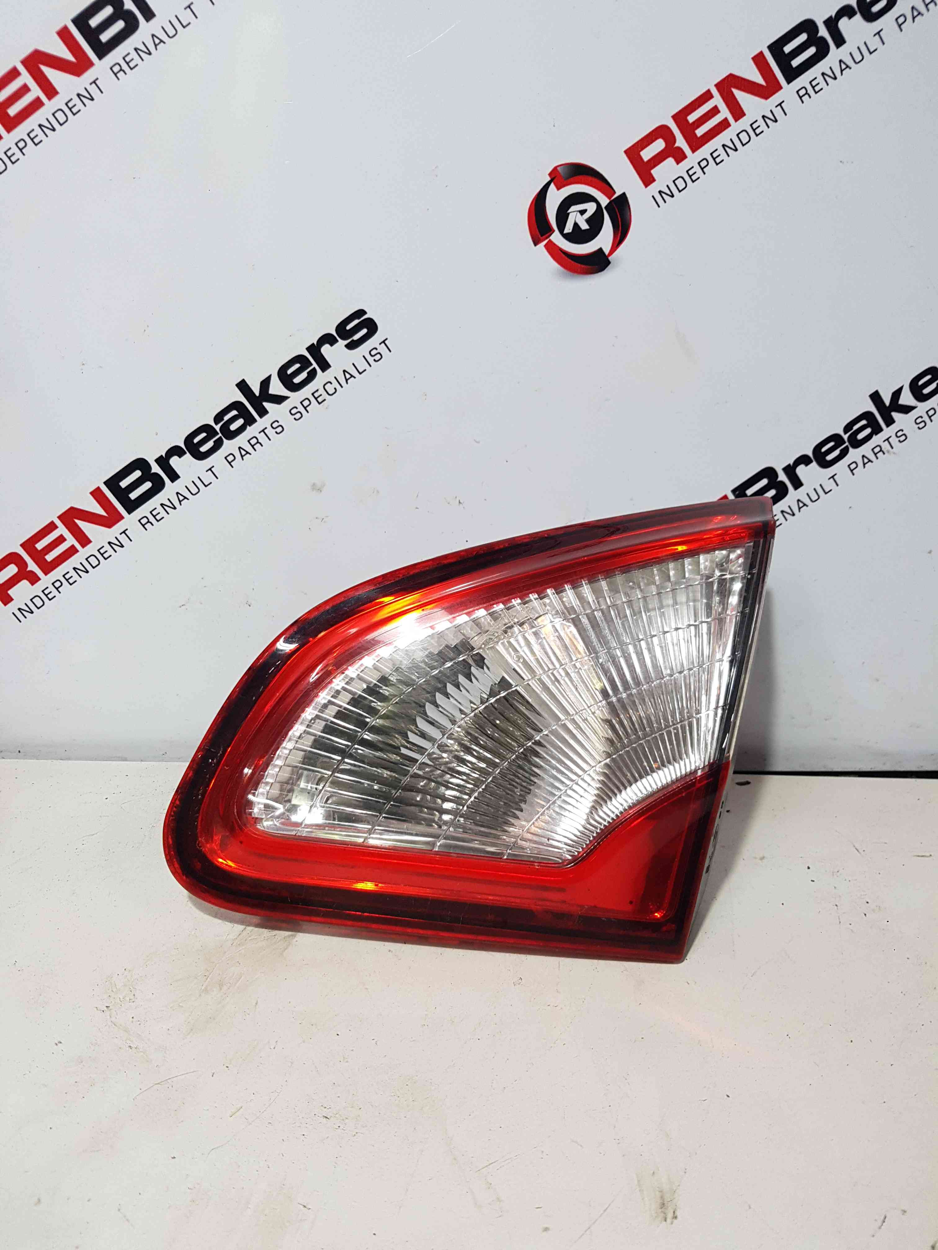 Thumb 3 Nissan Qashqai 2006-2013 Drivers OSR Rear Boot Inner Brake Light  B26550br01a