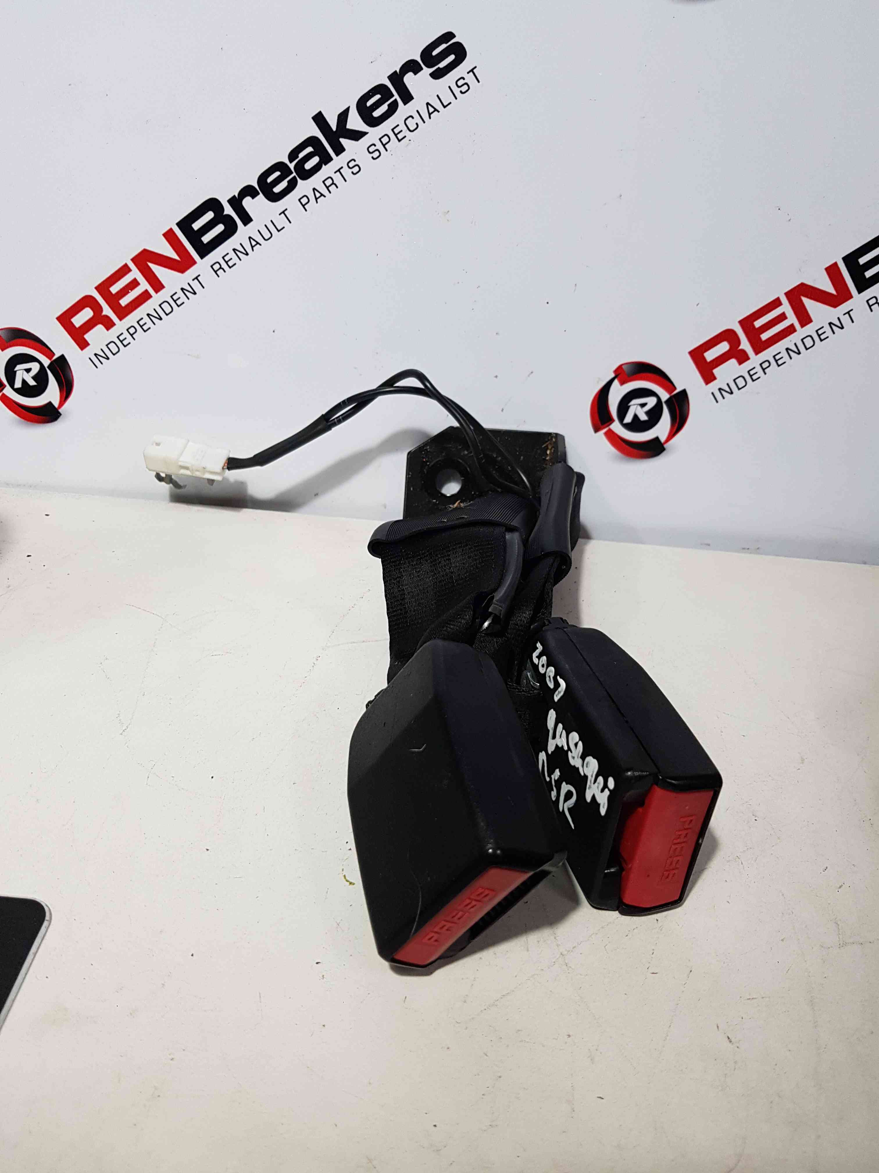 Thumb 5 Nissan Qashqai 2006-2013 Drivers OSR Rear Seat Belt