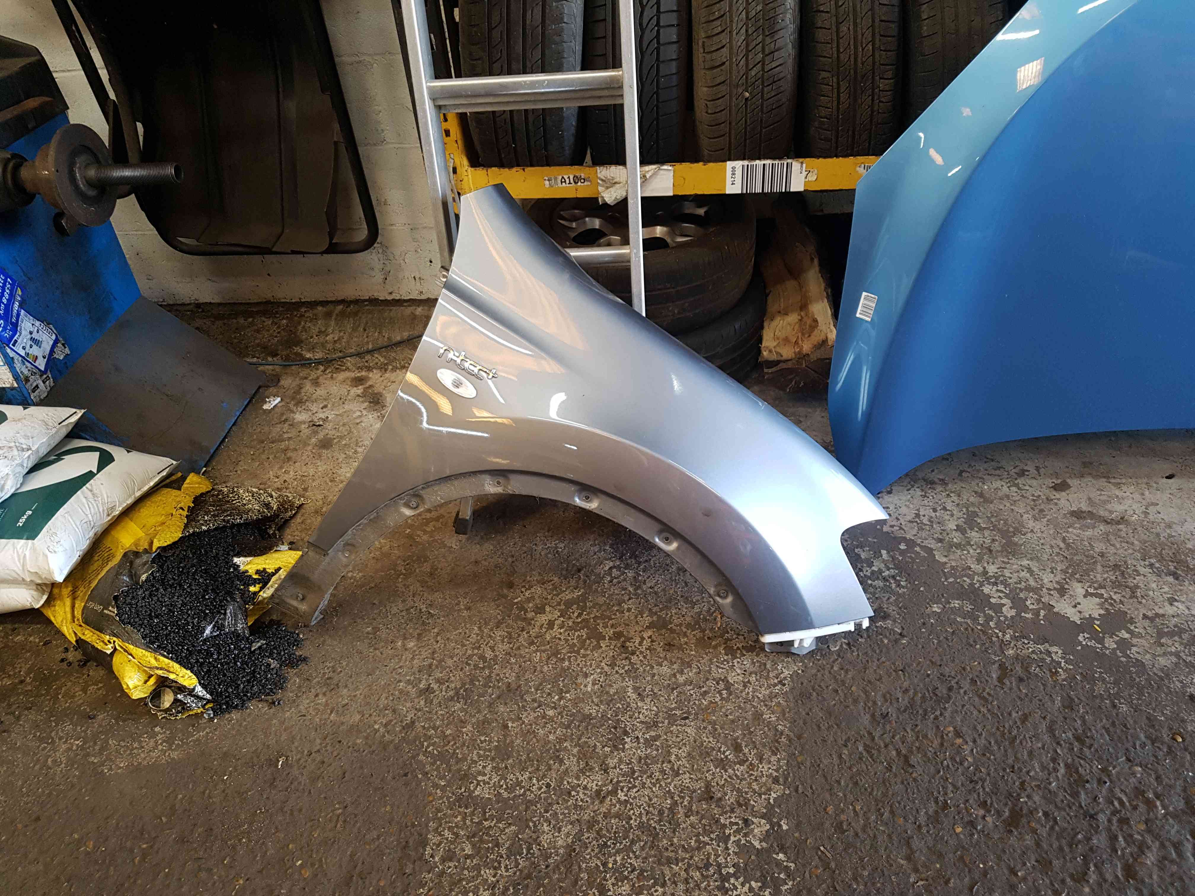 Thumb 3 Nissan Qashqai 2006-2013 Drivers Os Wing KAD Grey