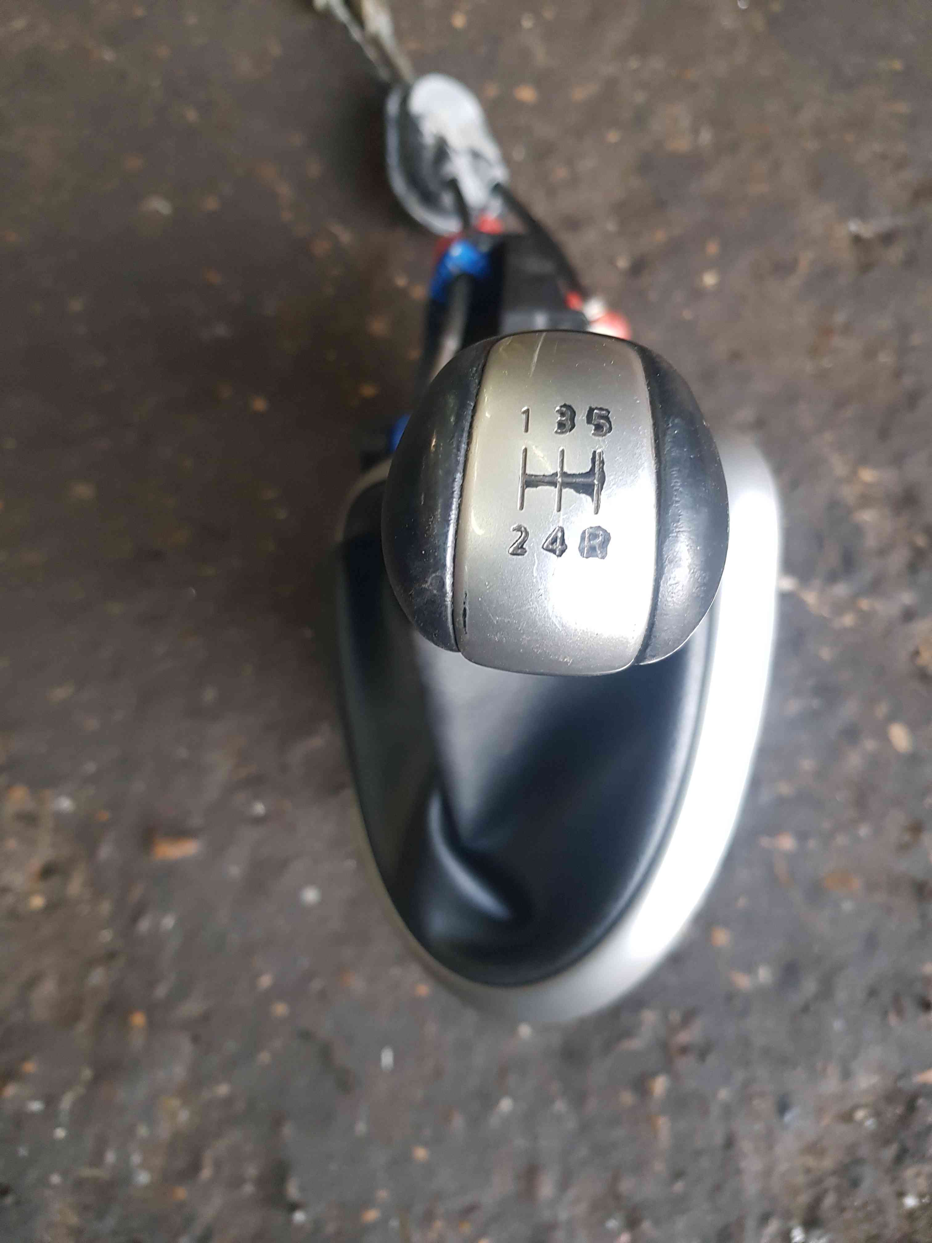 Thumb 2 Nissan Qashqai 2006-2013 Gearstick Mechanism Gear Knob + Linkage
