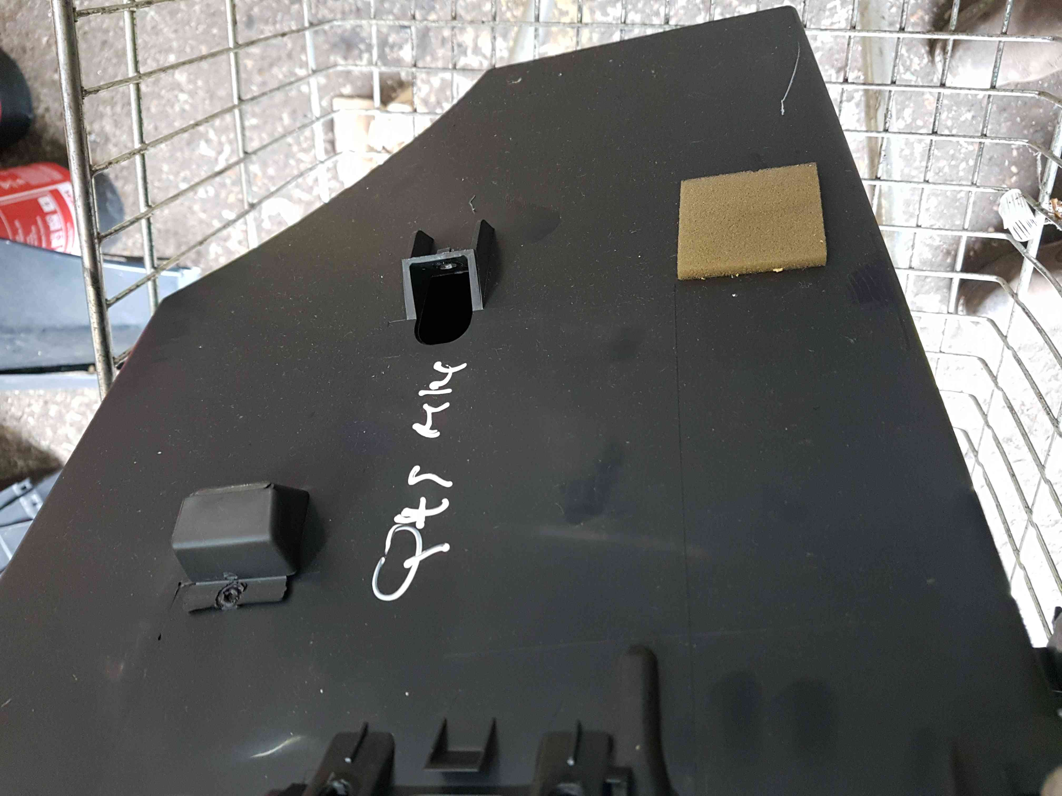 Thumb 3 Nissan Qashqai 2006-2013 Glove BOX Compartment Storage