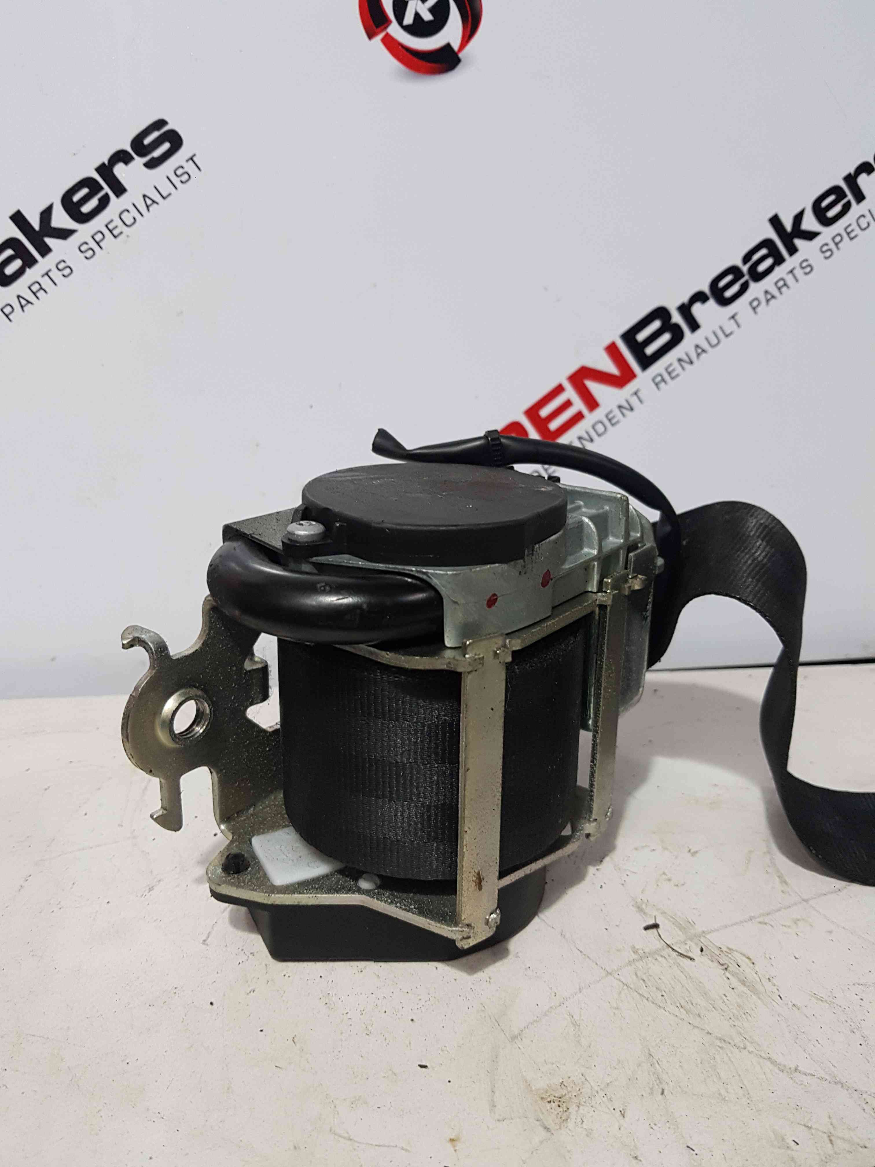 Thumb 4 Nissan Qashqai 2006-2013 NSF Driver OSF Front Seat Belt 