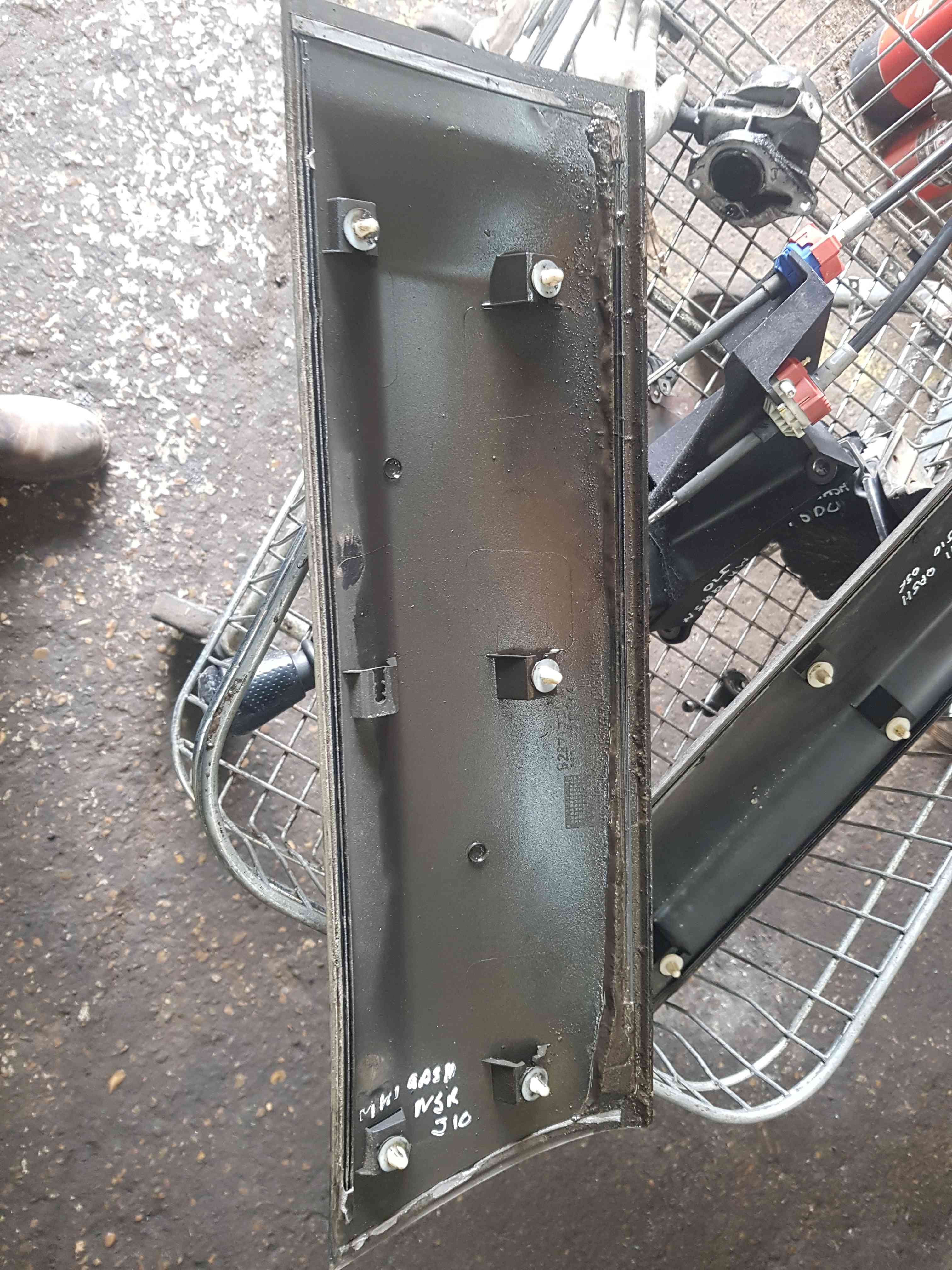 Thumb 3 Nissan Qashqai 2006-2013 NSR Passenger NSR Rear Door Moulding Trim 82871JD01D