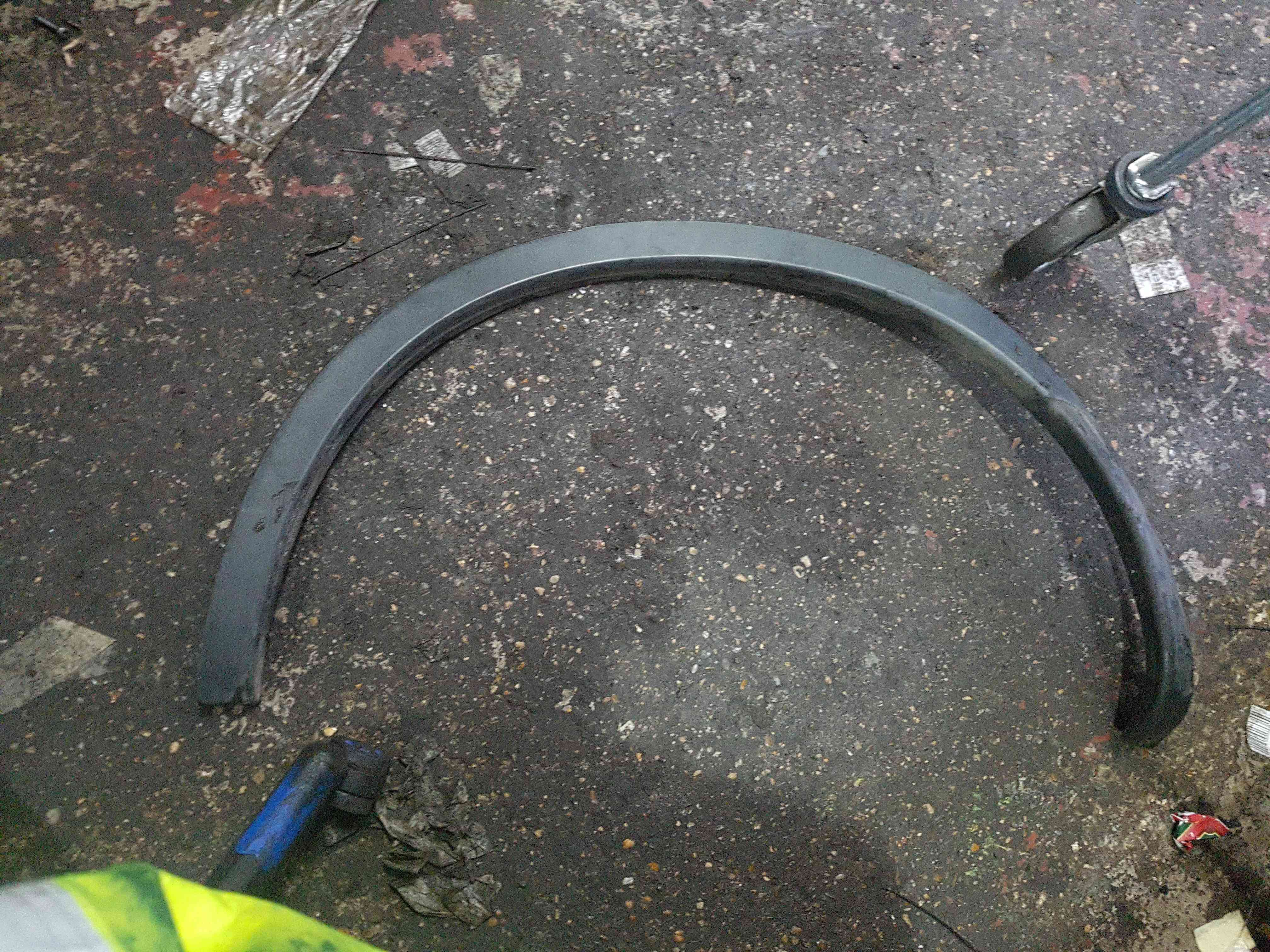 Thumb 7 Nissan Qashqai 2006-2013 NSR Rear Passenger Wheel Arch Trim 