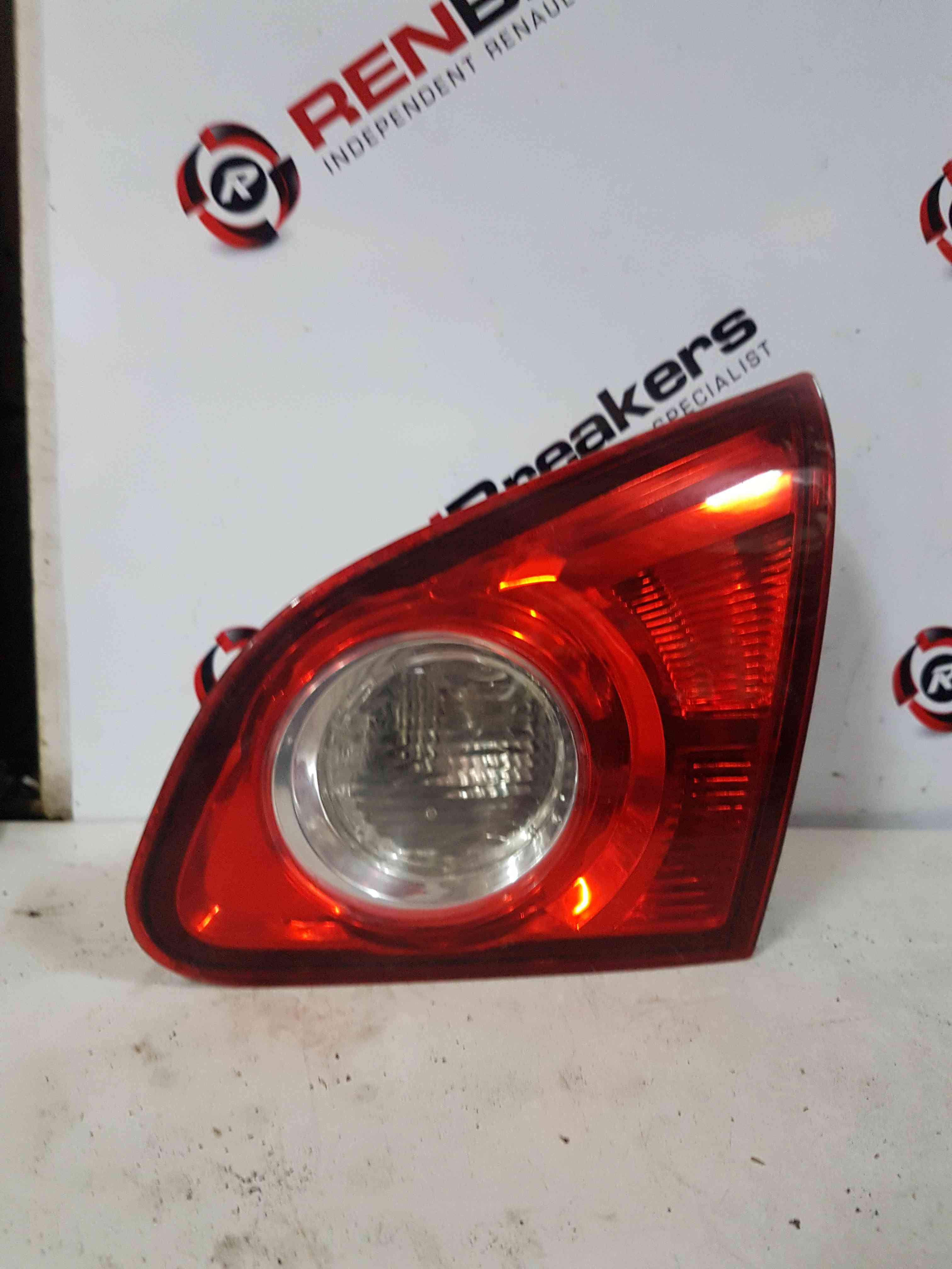 Thumb 5 Nissan Qashqai 2006-2013 PASSENGER OSR Rear Boot Inner Brake Light 26550JD800