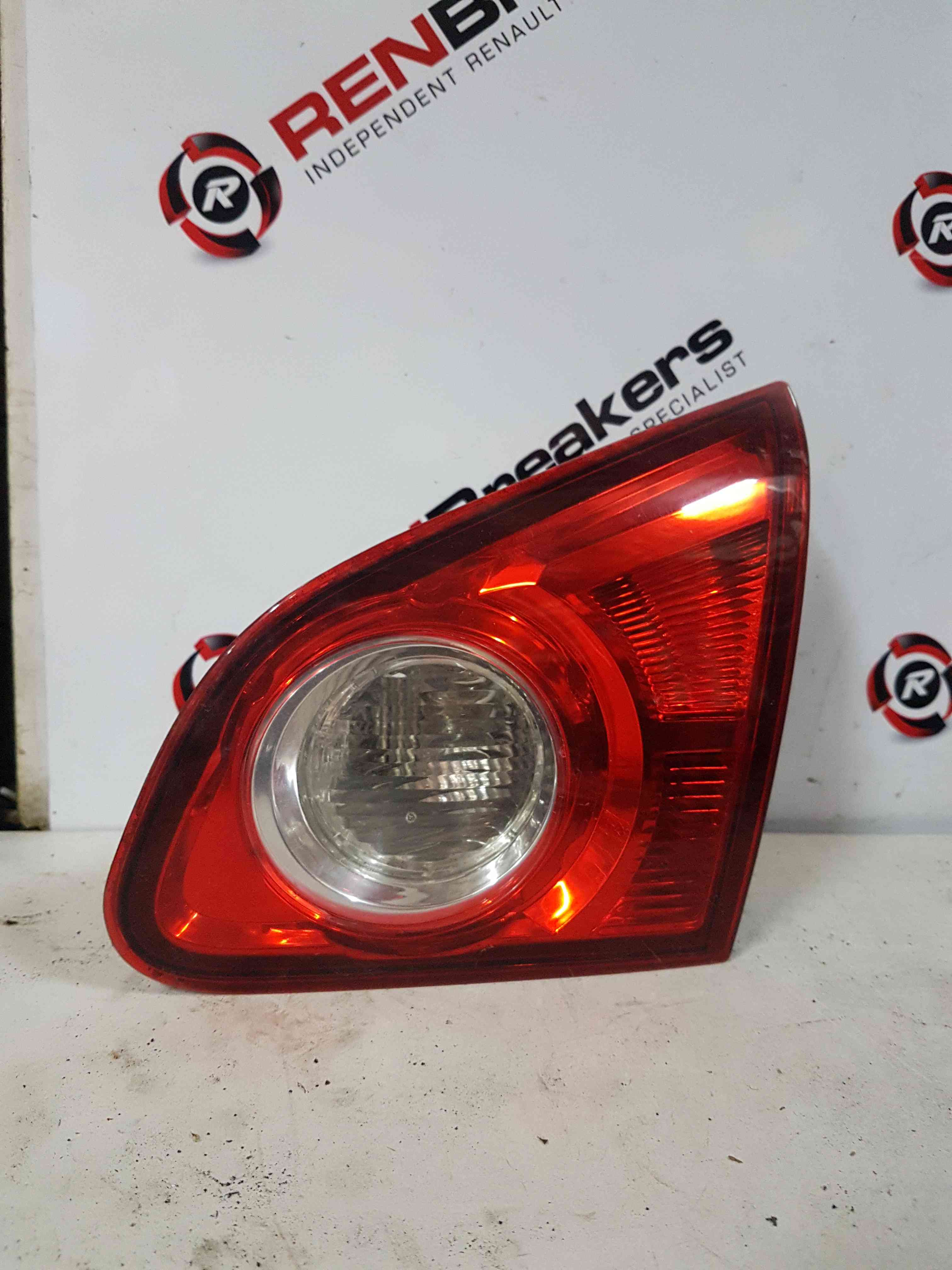 Thumb 7 Nissan Qashqai 2006-2013 PASSENGER OSR Rear Boot Inner Brake Light 26550JD800