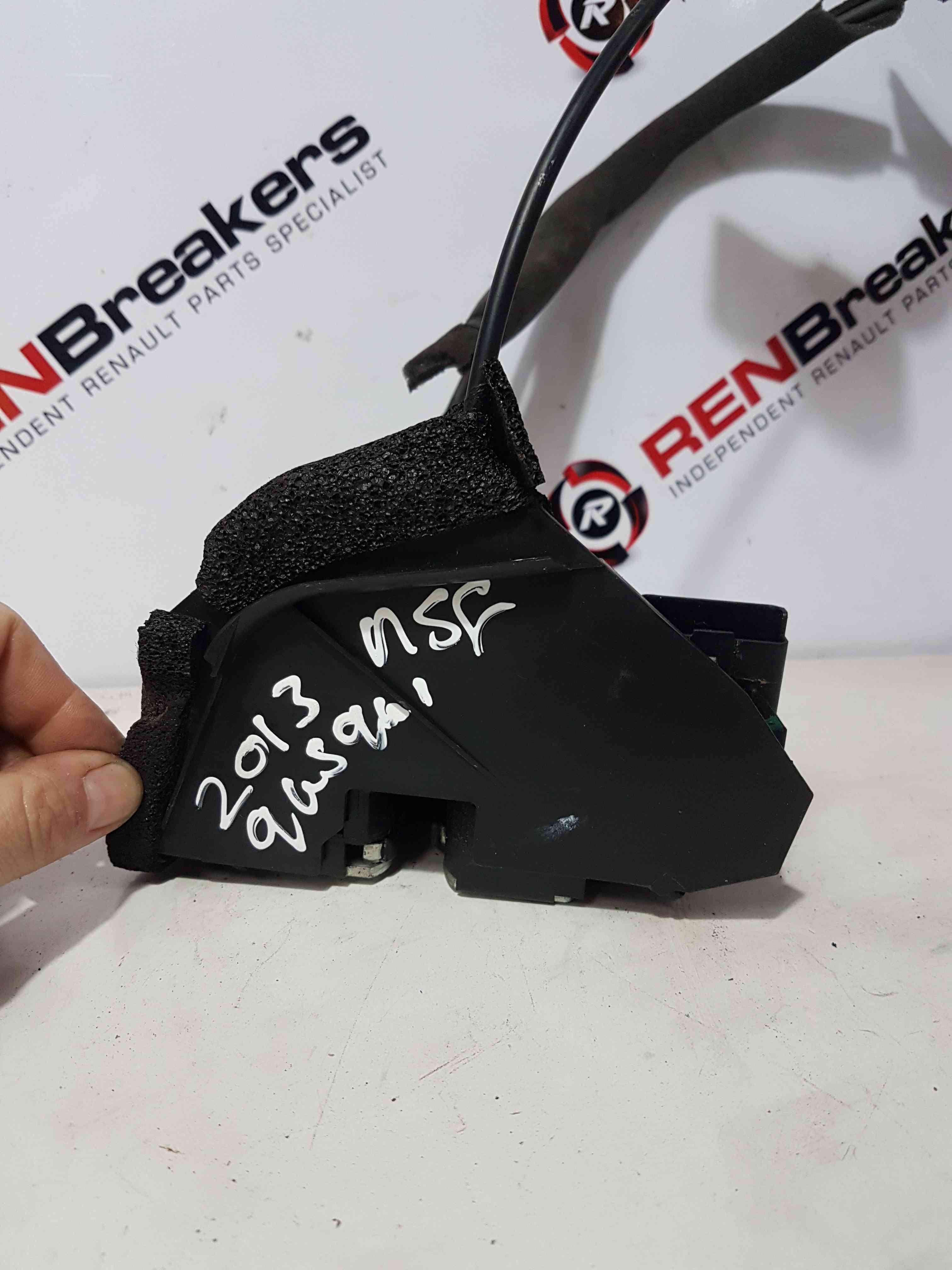 Thumb 6 Nissan Qashqai 2006-2013 Passenger NSF Front Door Lock Mechanism