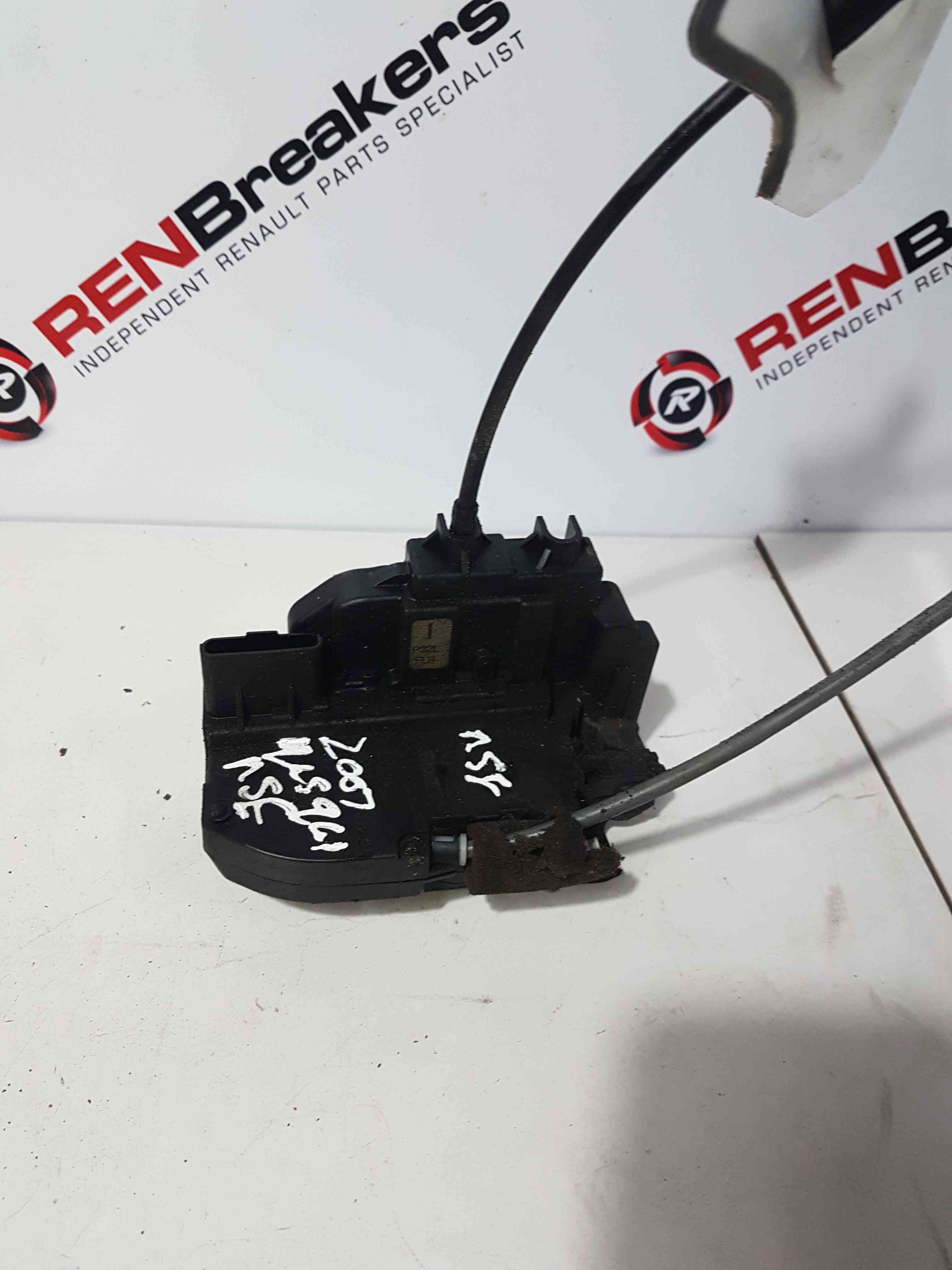 Thumb 4 Nissan Qashqai 2006-2013 Passenger NSF Front Door Lock Mechanism