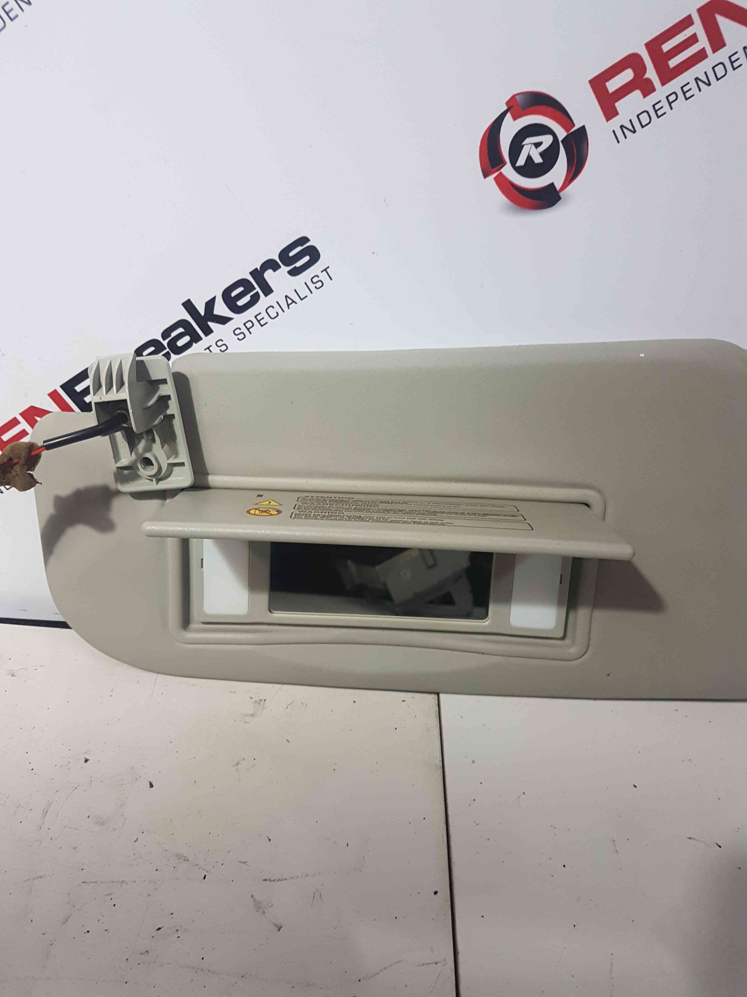 Thumb 4 Nissan Qashqai 2006-2013 Passenger NSF Front SUN Visor