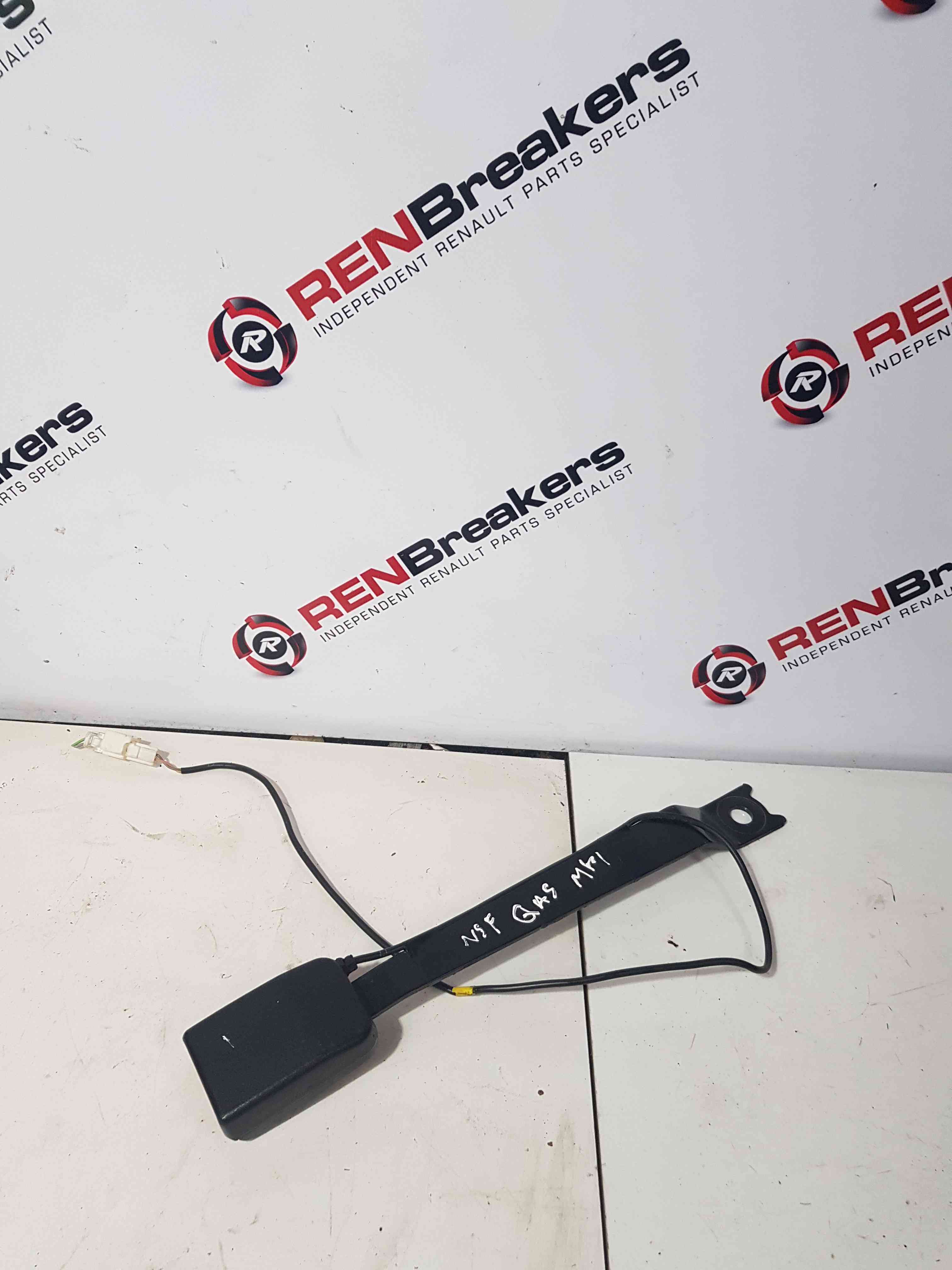 Thumb 5 Nissan Qashqai 2006-2013 Passenger NSF Front Seat Belt Buckle