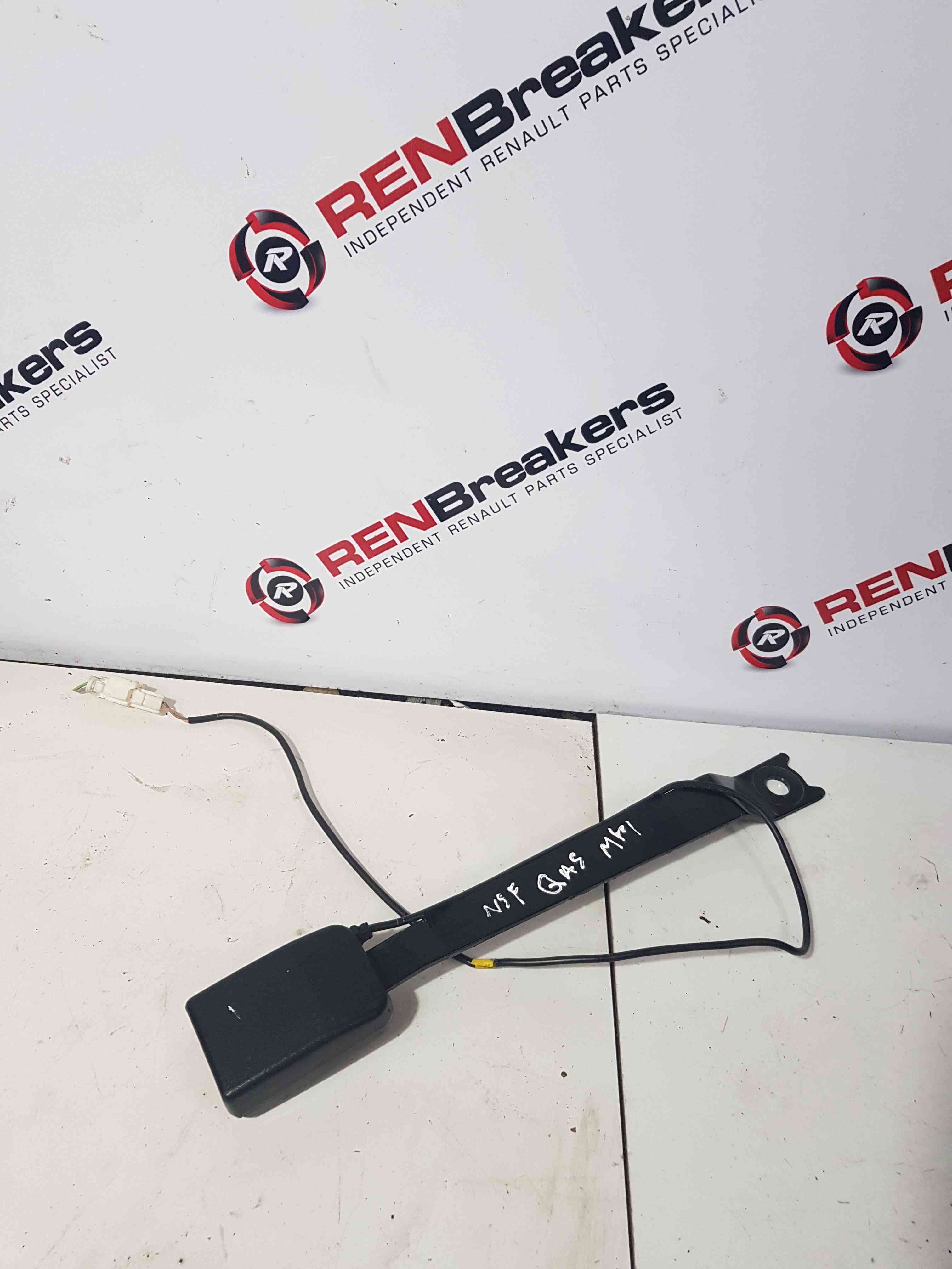 Thumb 7 Nissan Qashqai 2006-2013 Passenger NSF Front Seat Belt Buckle