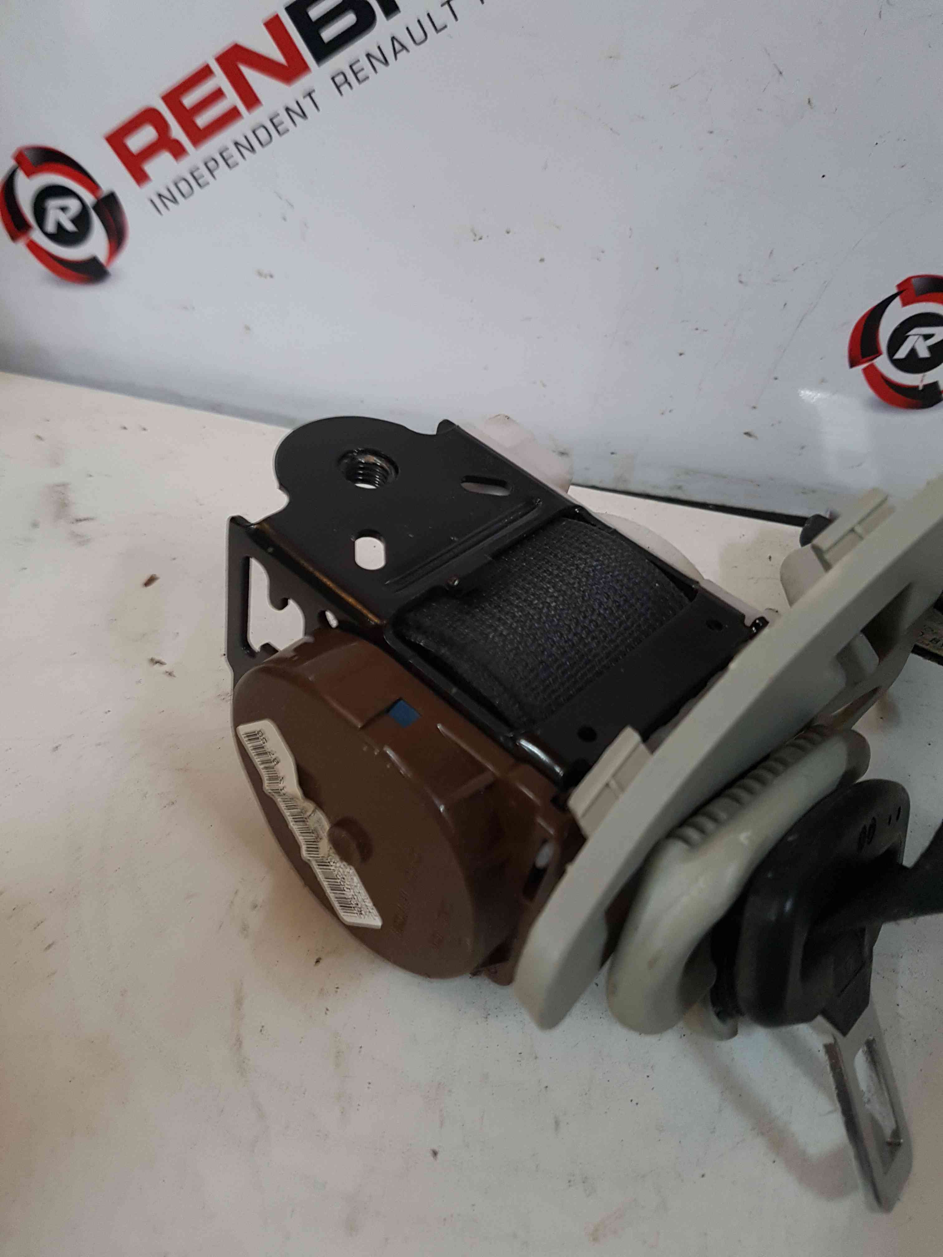 Thumb 3 Nissan Qashqai 2006-2013 Passenger NSR Rear Boot Seat Belt