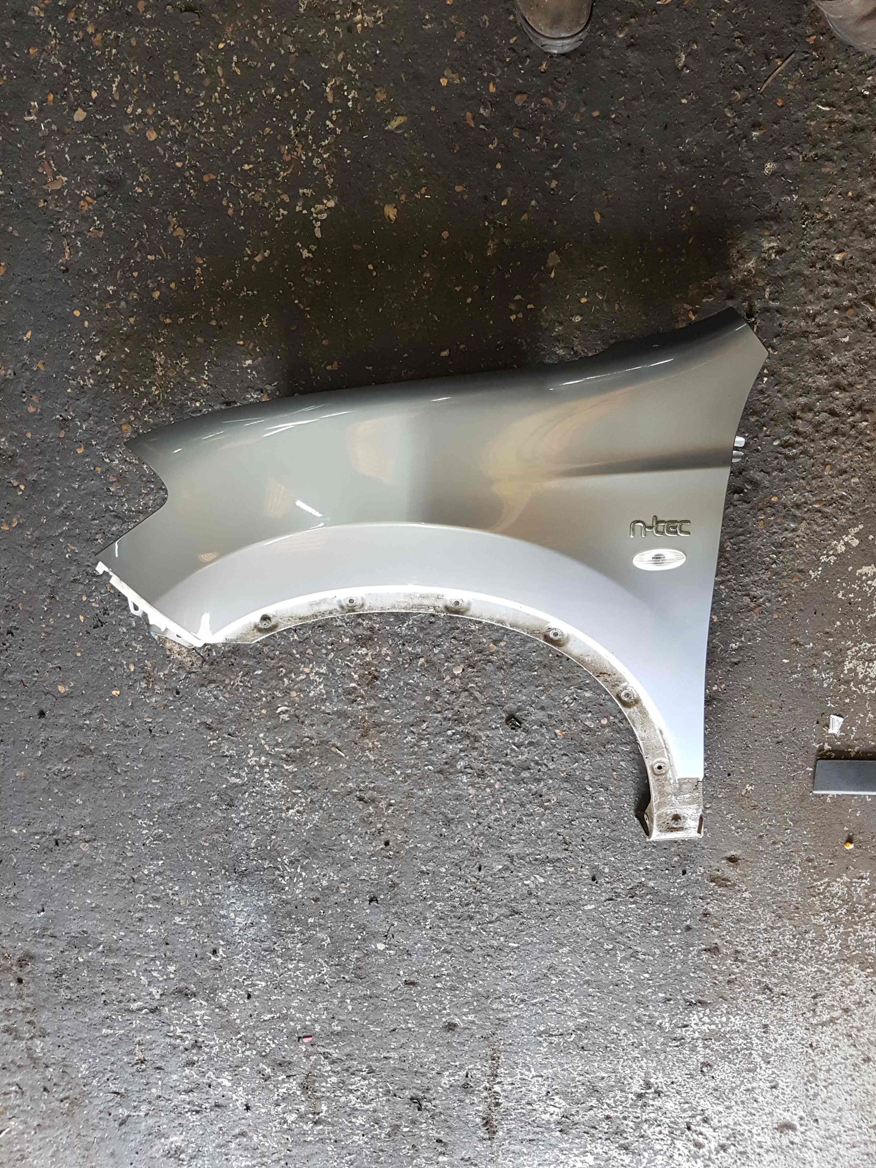 Thumb 3 Nissan Qashqai 2006-2013 Passenger Ns Wing Titanium Metallic Grey KAQ 