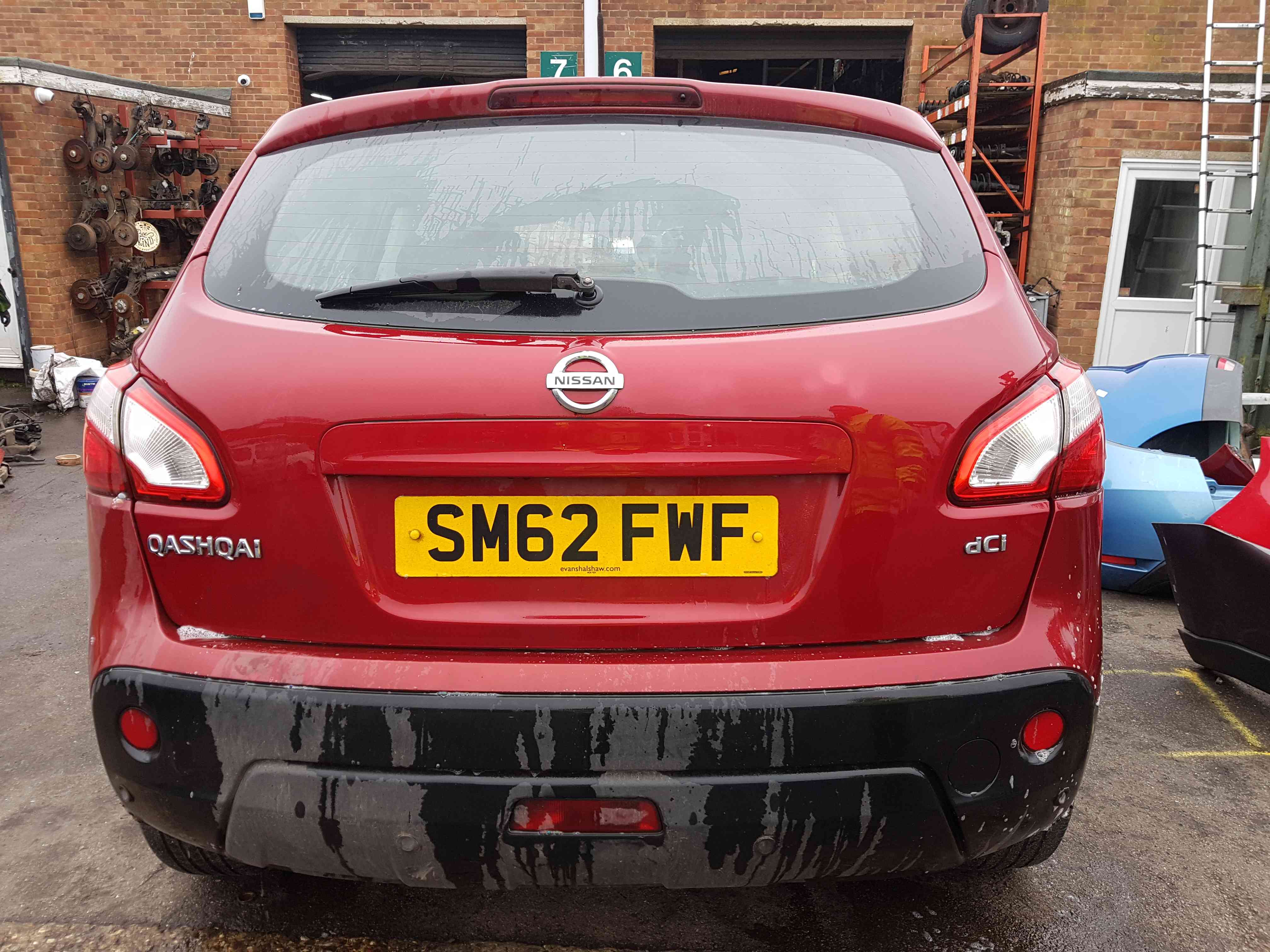 Thumb 6 Nissan Qashqai 2006-2013 Rear Tailgate Boot RED Naj