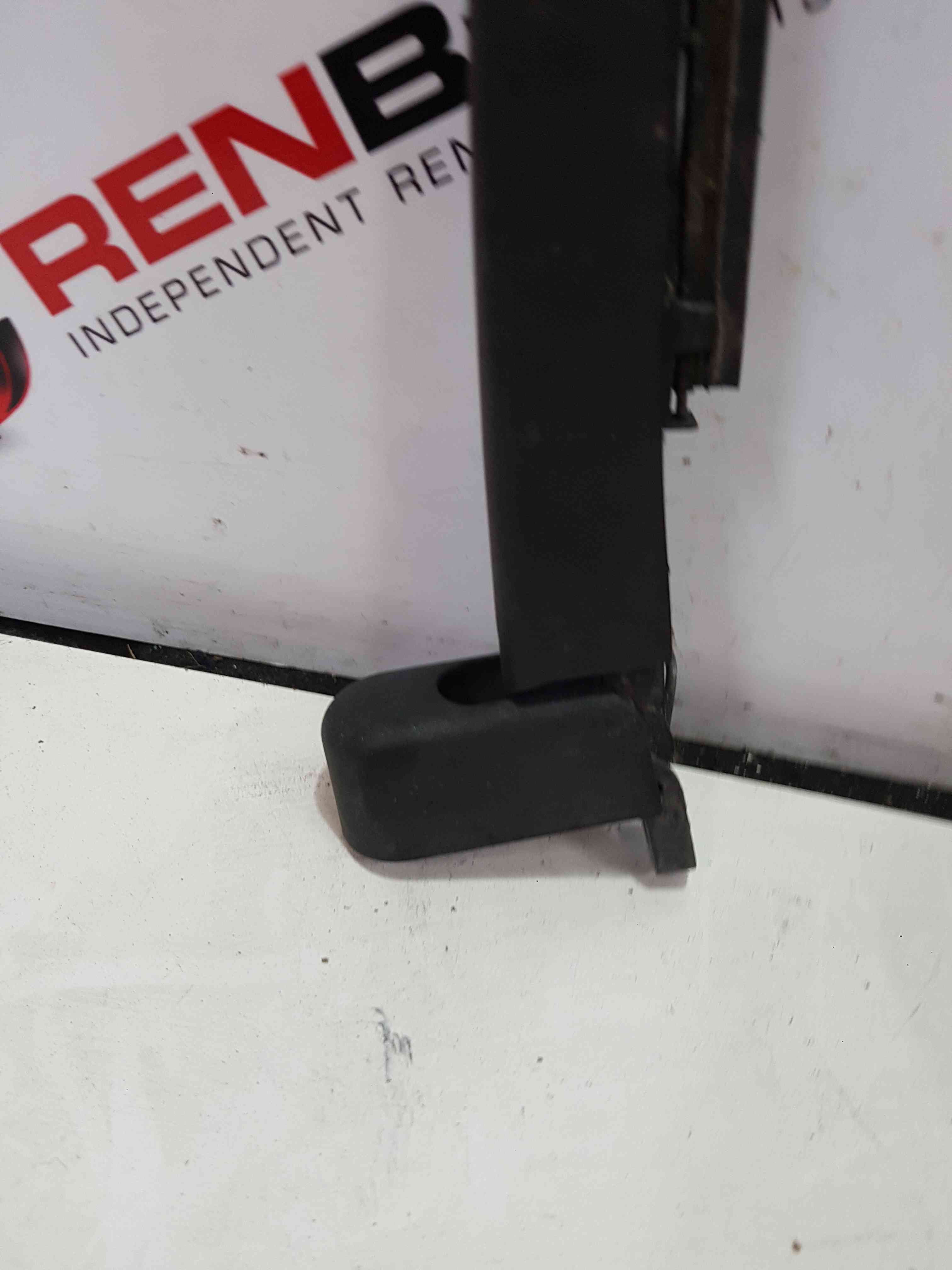Thumb 2 Nissan Qashqai 2006-2013 Rear Wiper Motor