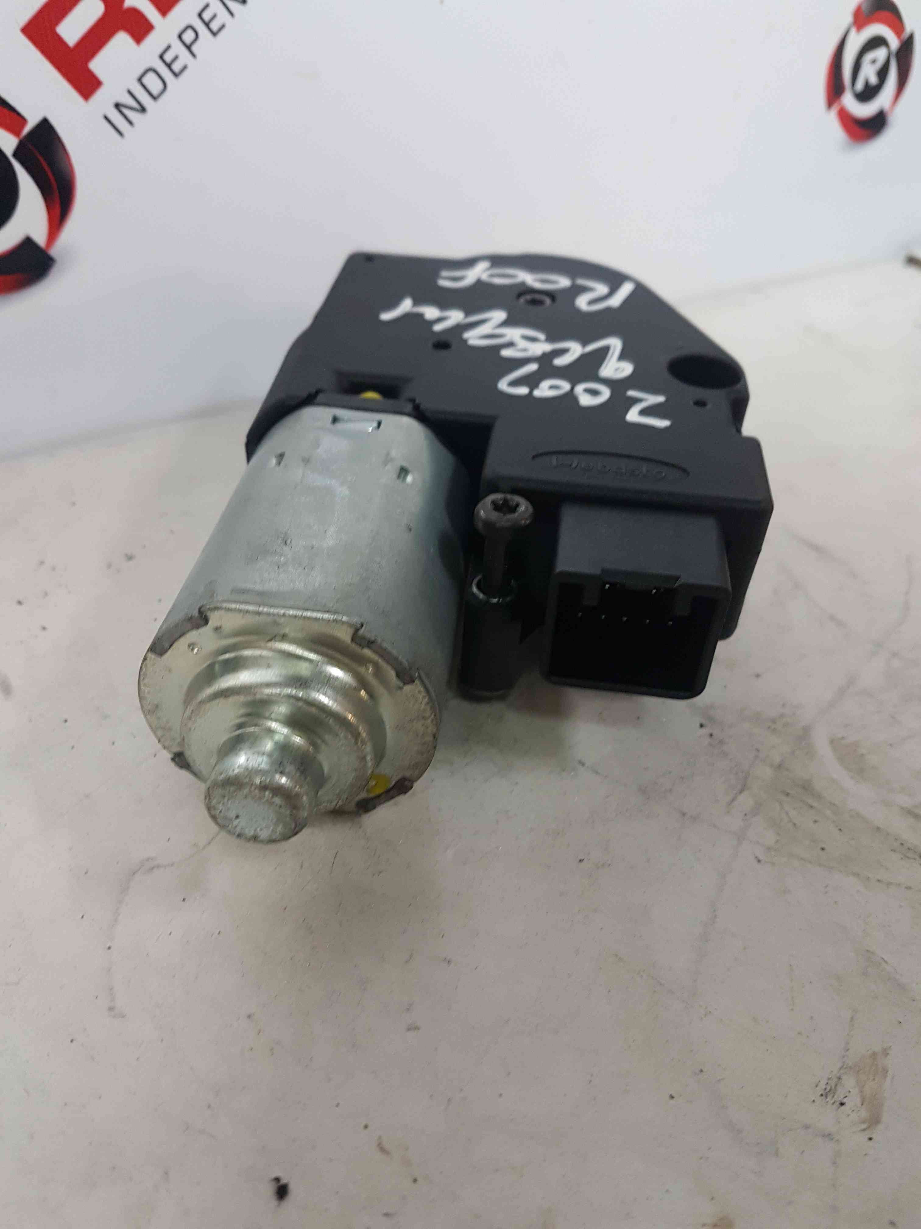 Thumb 5 Nissan Qashqai 2006-2013 Sunroof Motor 91295JD01A