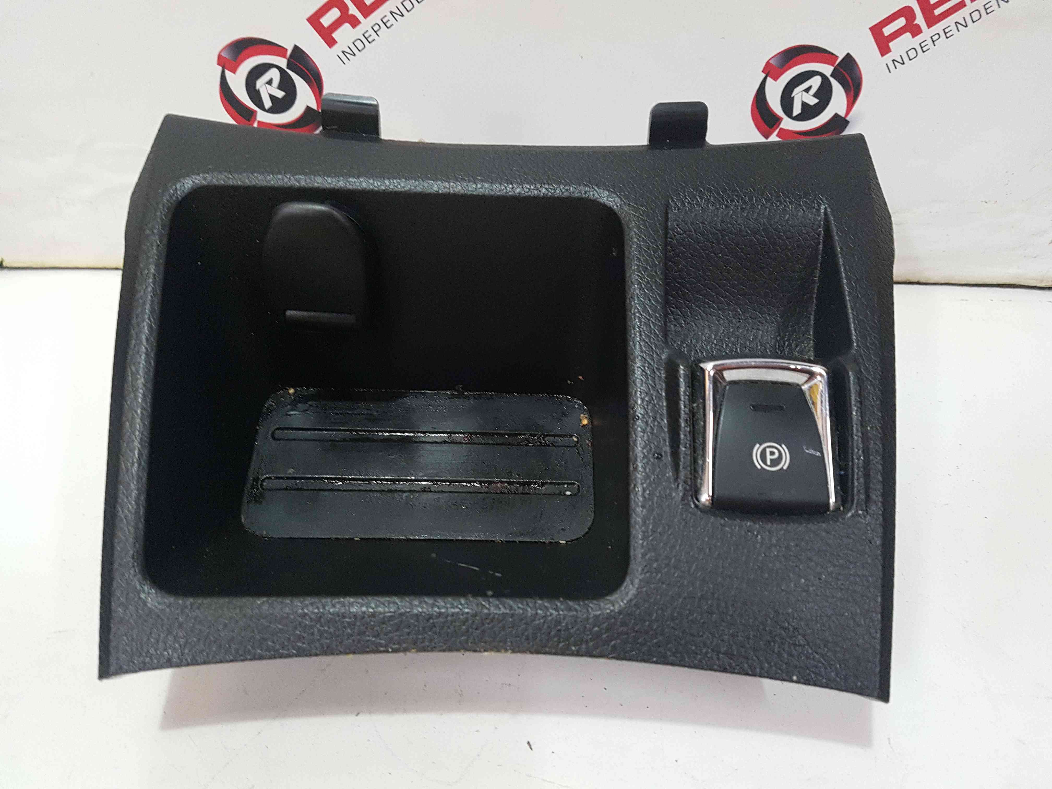 Thumb 5 Nissan Qashqai 2013-2017 Cigarette Lighter Parking Brake Tray 969XC4EA0A