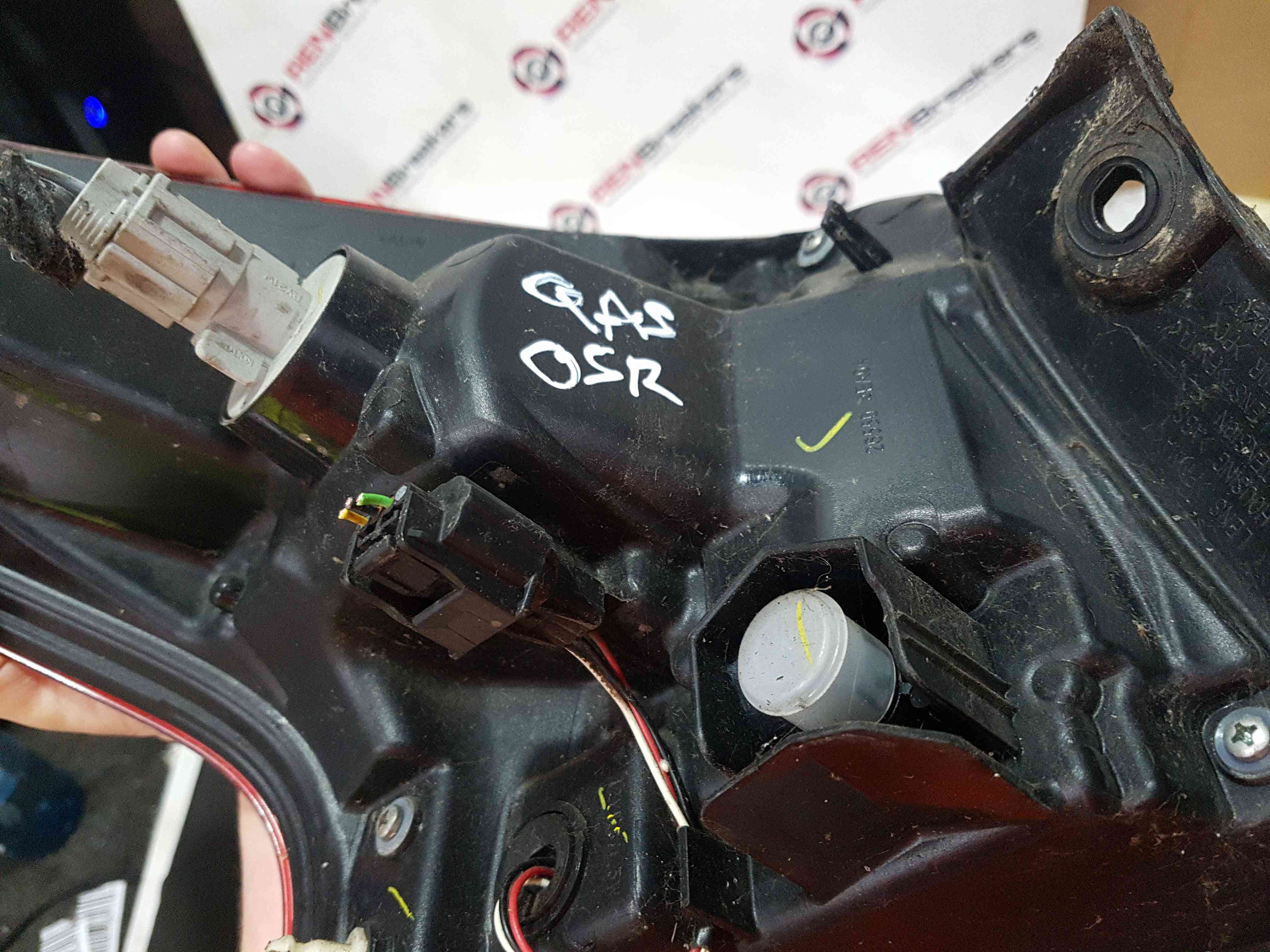 Thumb 4 Nissan Qashqai 2013-2017 Driver OSR Rear Light 265504ea0a