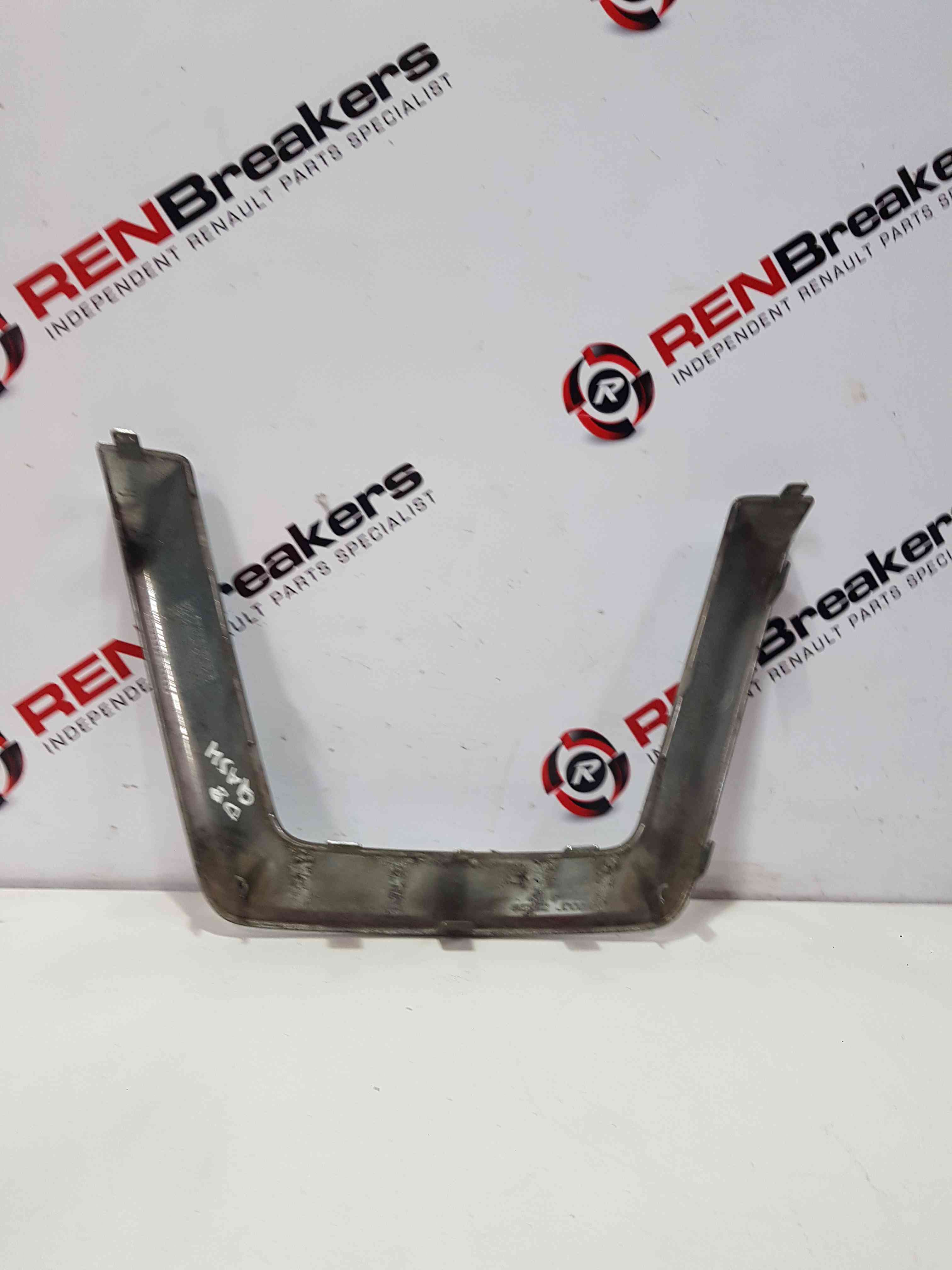 Thumb 4 Nissan Qashqai 2013-2017 Front Badge Embelm Surround Trim 82382Jd00a