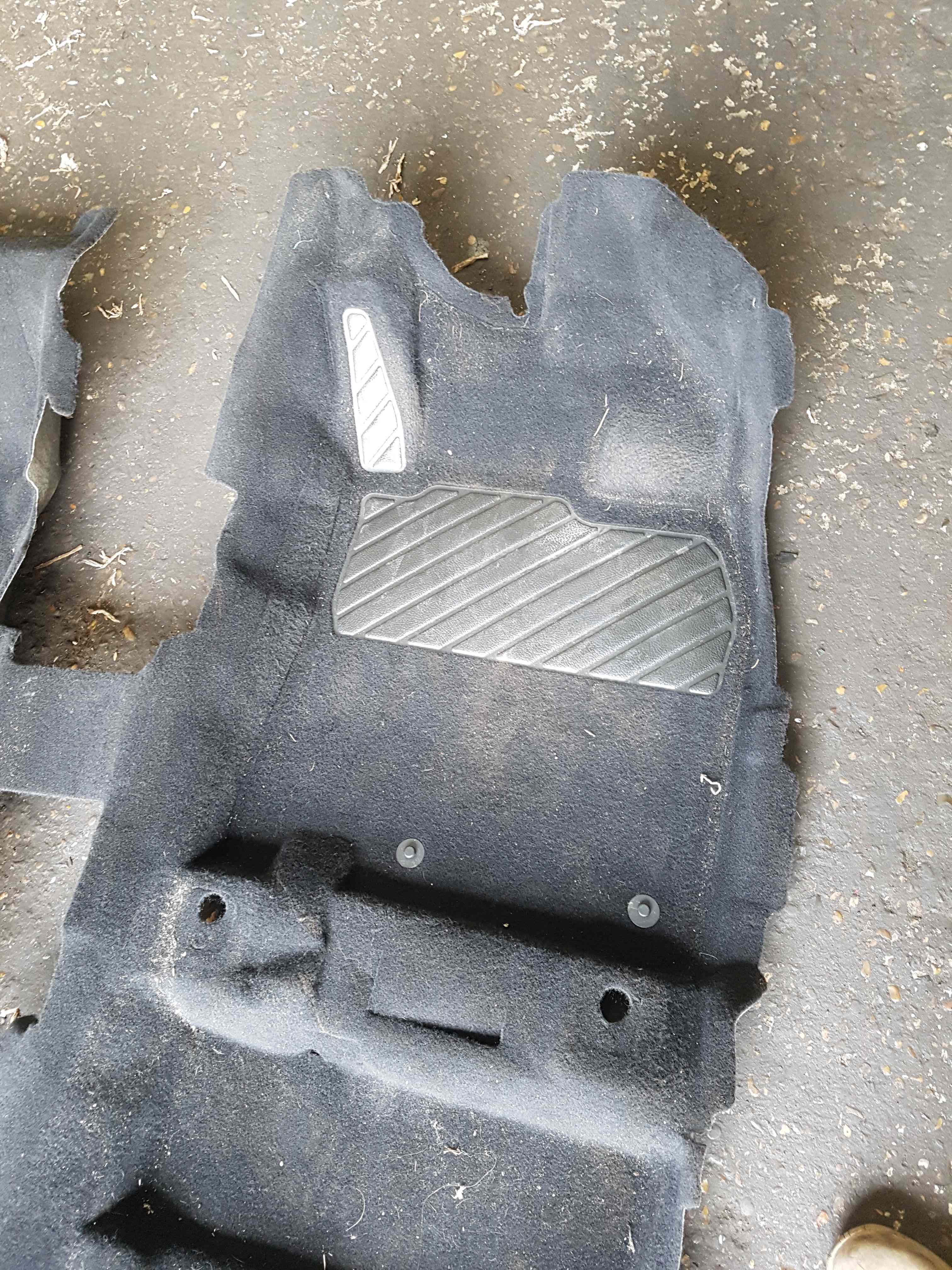 Thumb 5 Nissan Qashqai 2013-2017 Interior Full Main Carpet 