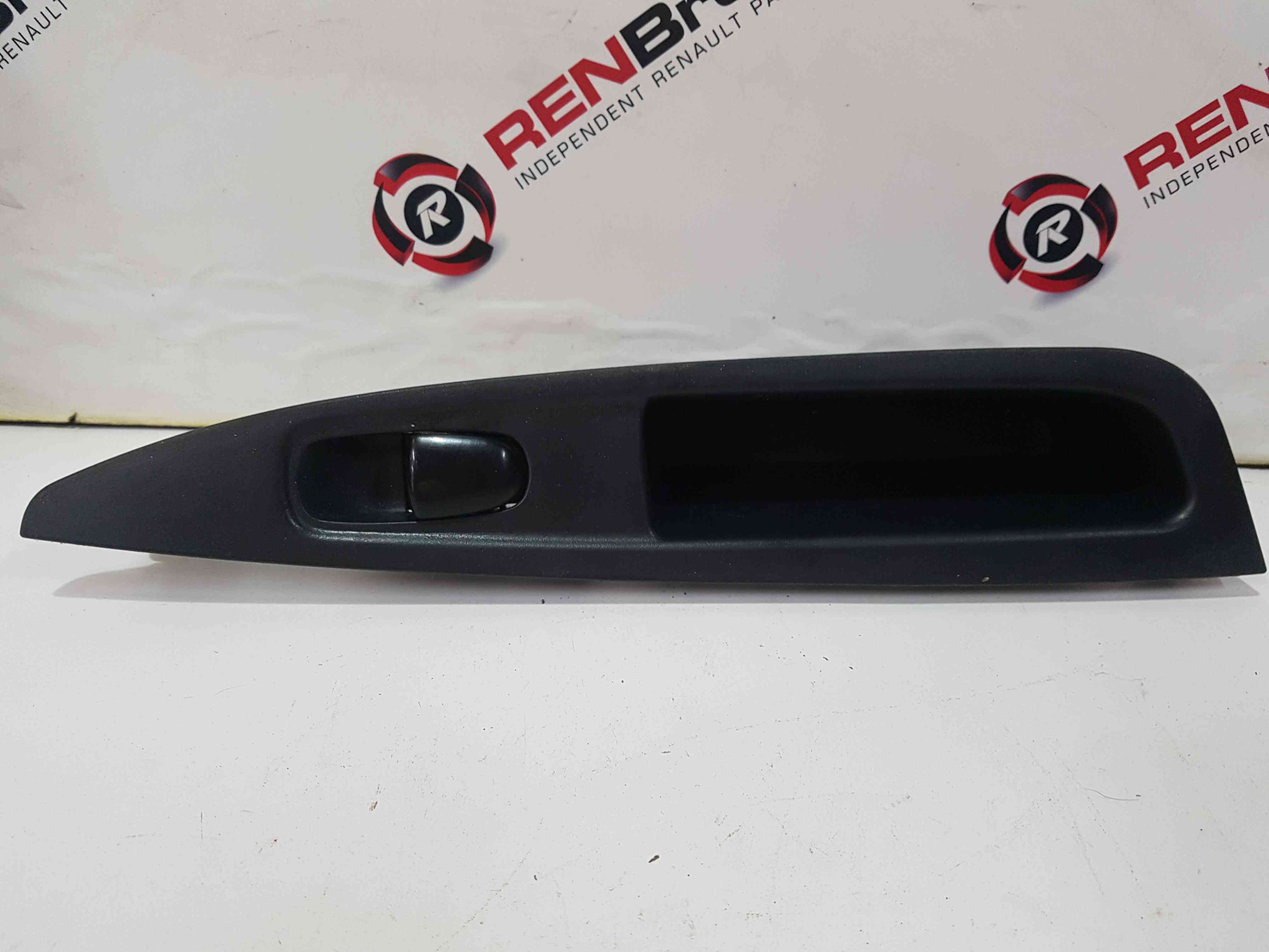 Thumb 3 Nissan Qashqai 2013-2017 NSF Passenger Window Switch 