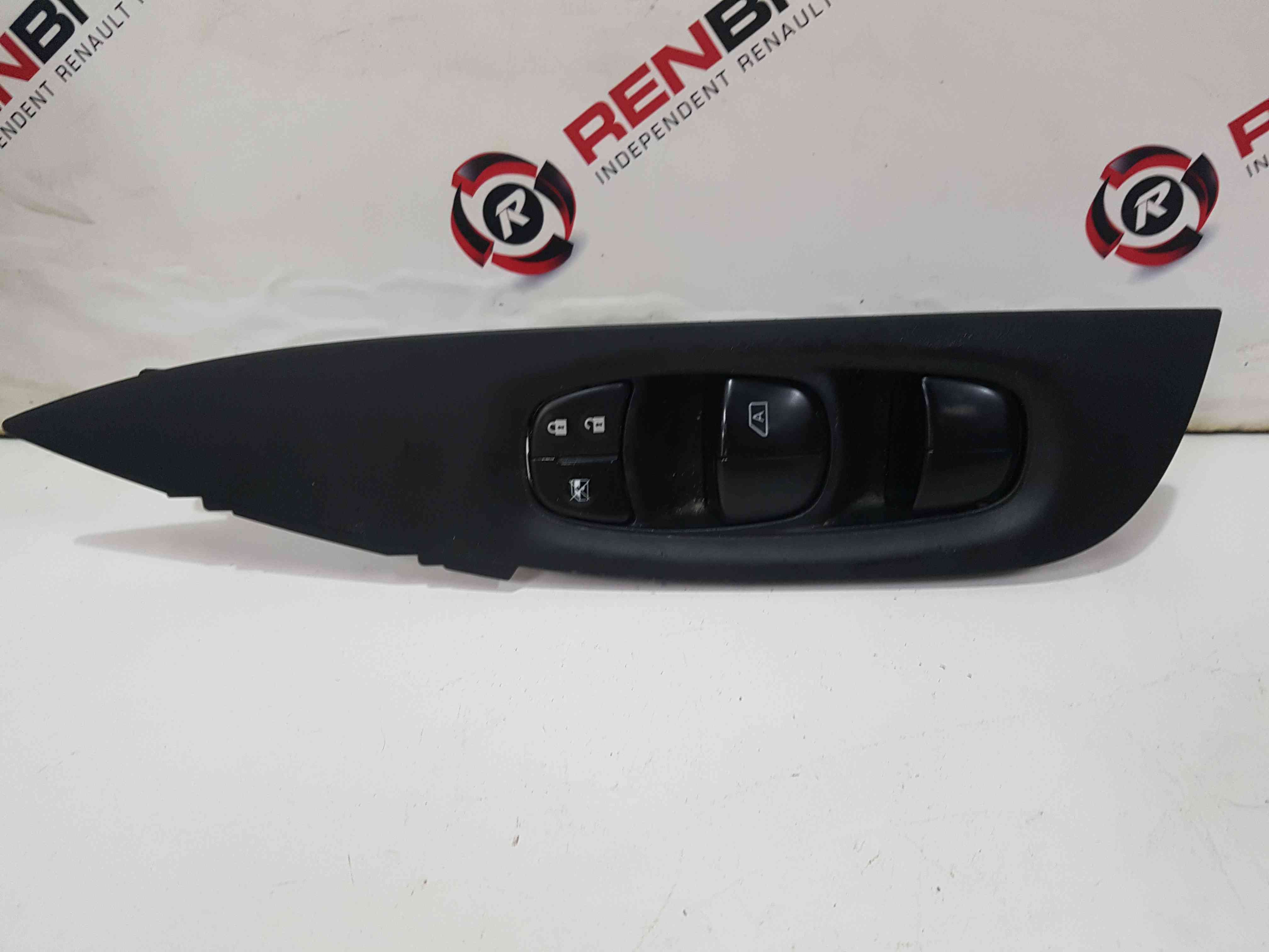 Thumb 2 Nissan Qashqai 2013-2017 OSF Drivers Window Switch 