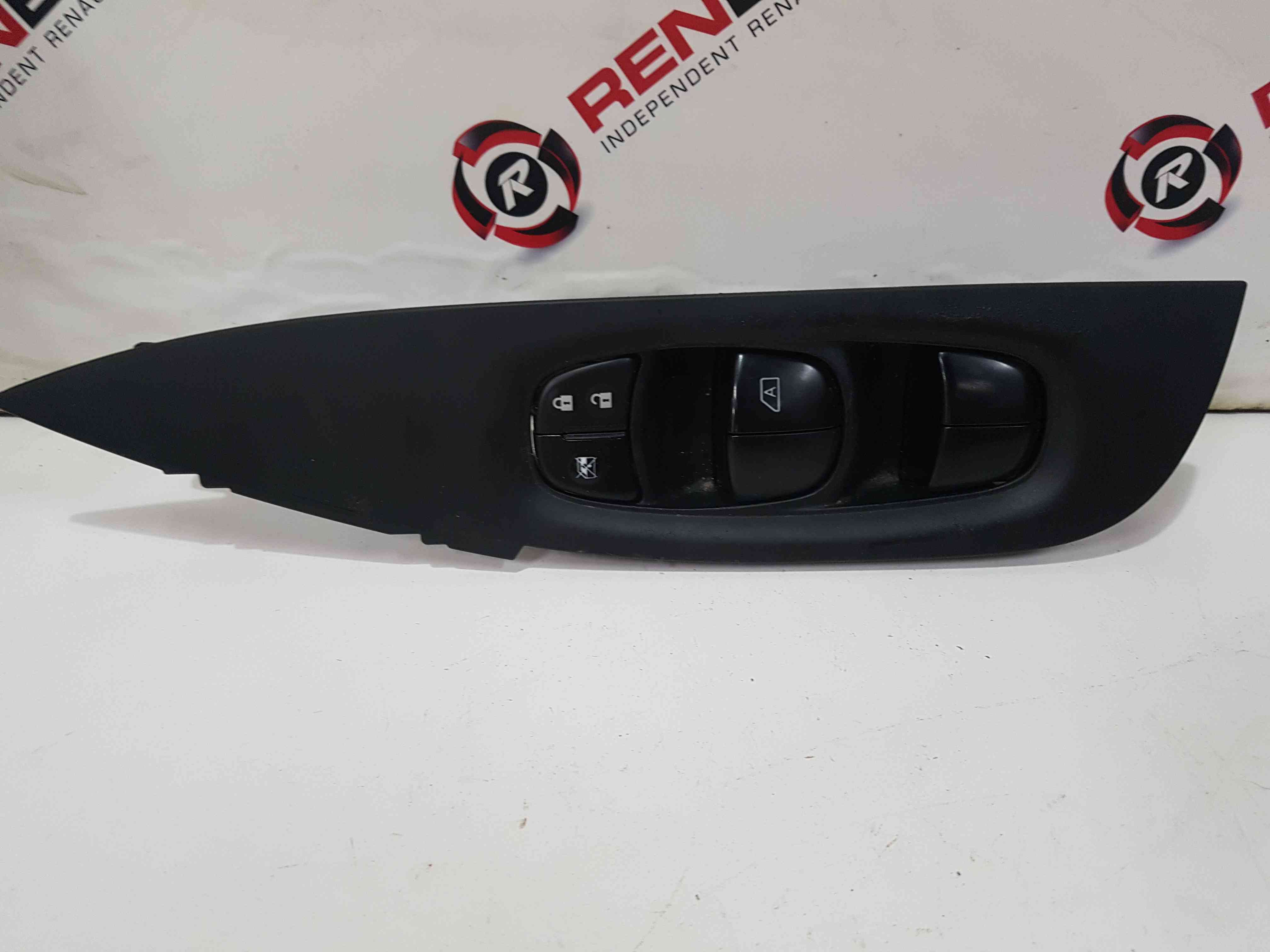 Nissan Qashqai 2013-2017 OSF Drivers Window Switch 