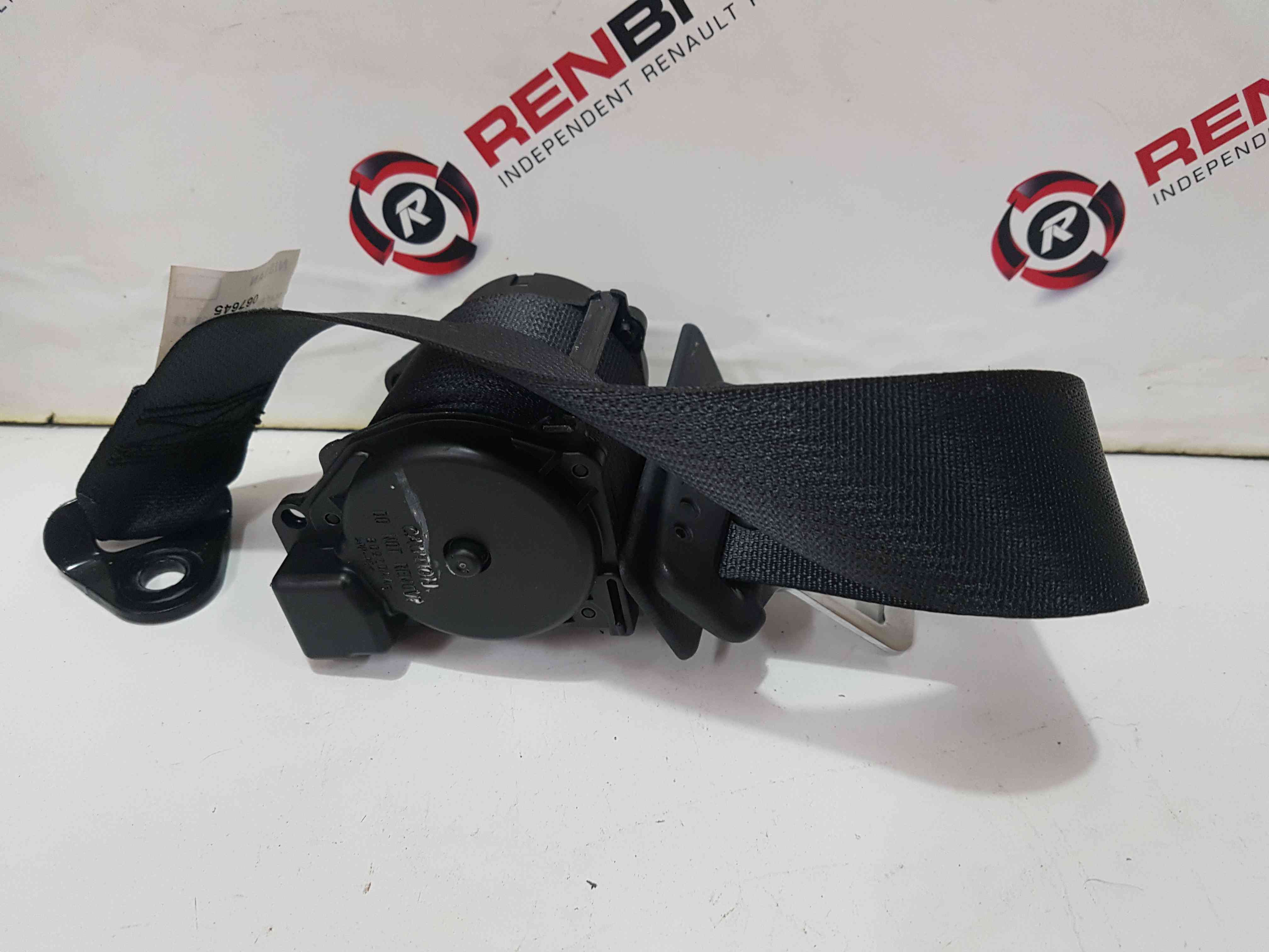 Thumb 2 Nissan Qashqai 2013-2017 OSR Drivers Rear Seat Belt