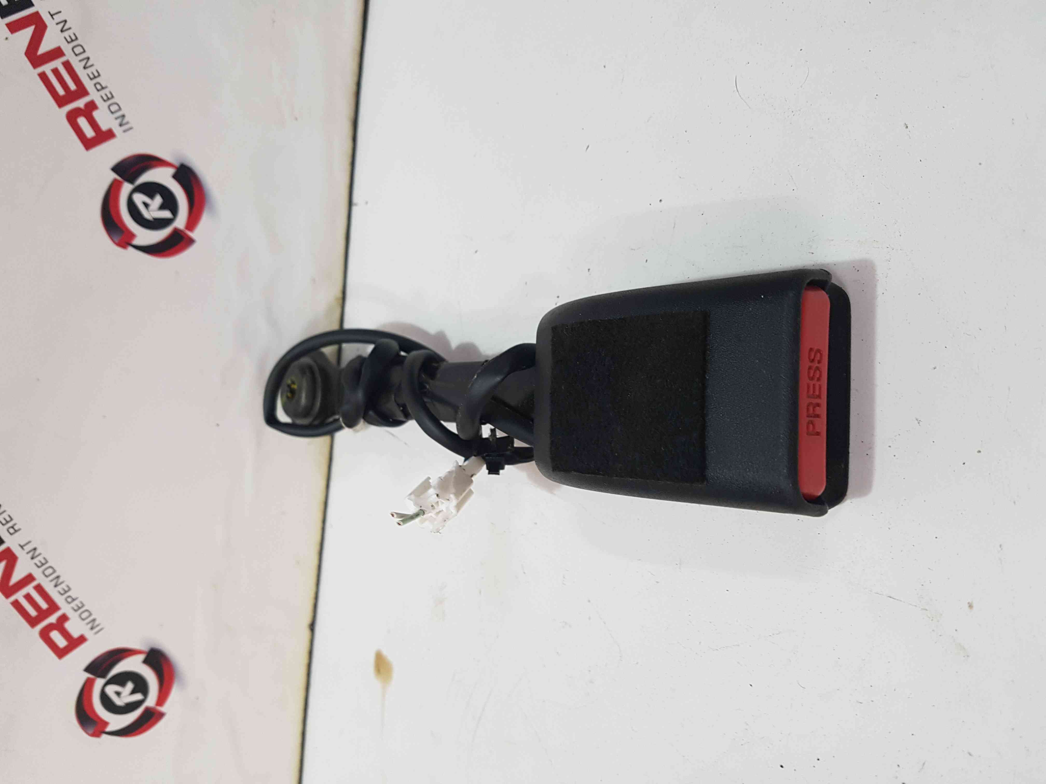 Nissan Qashqai 2013-2017 Passenger NSF Front Buckle Anchor