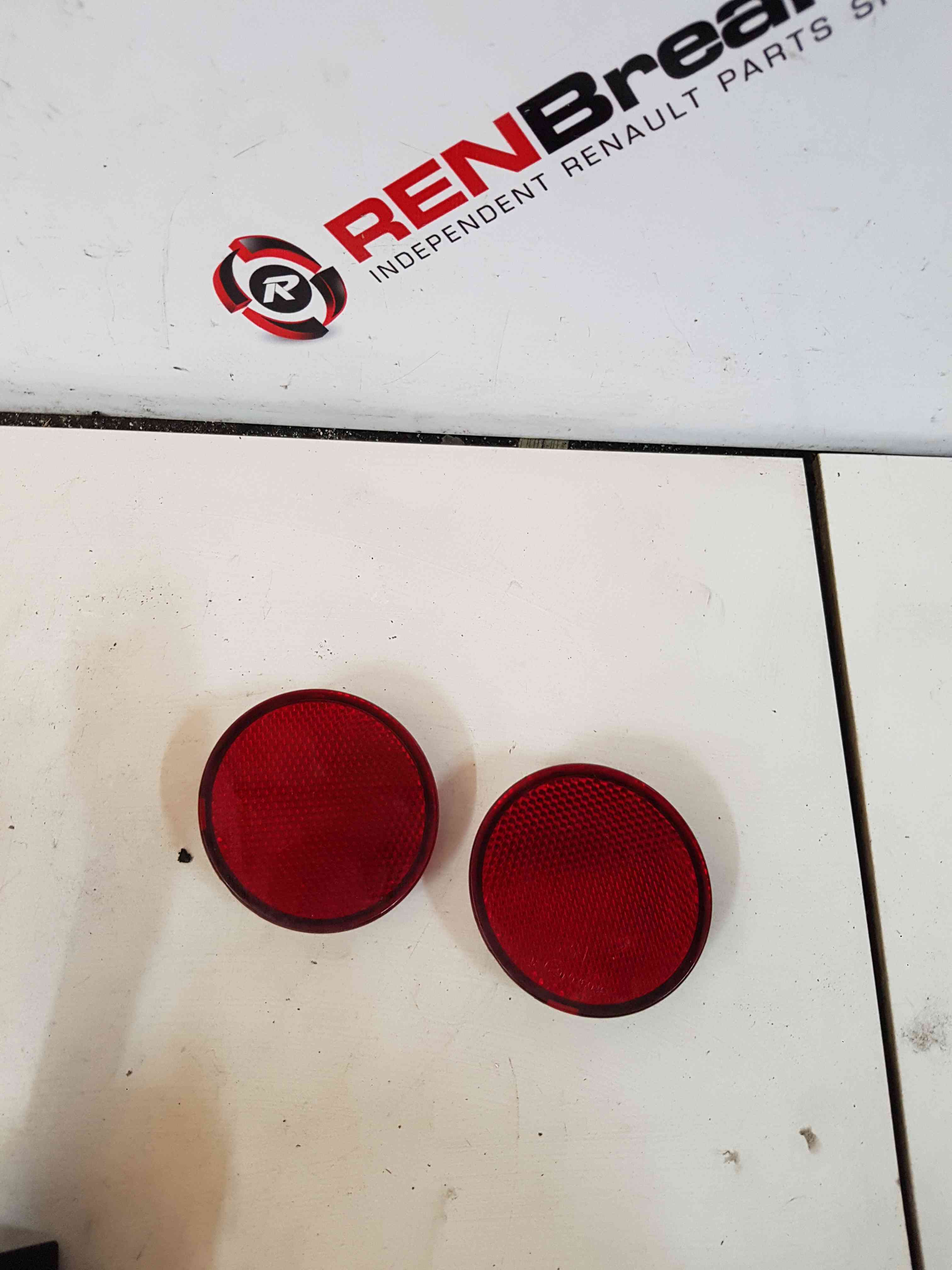 Thumb 2 Nissan Qashqai 2013-2017 Rear Bumper Reflector LED Stop Light 26560BR00A
