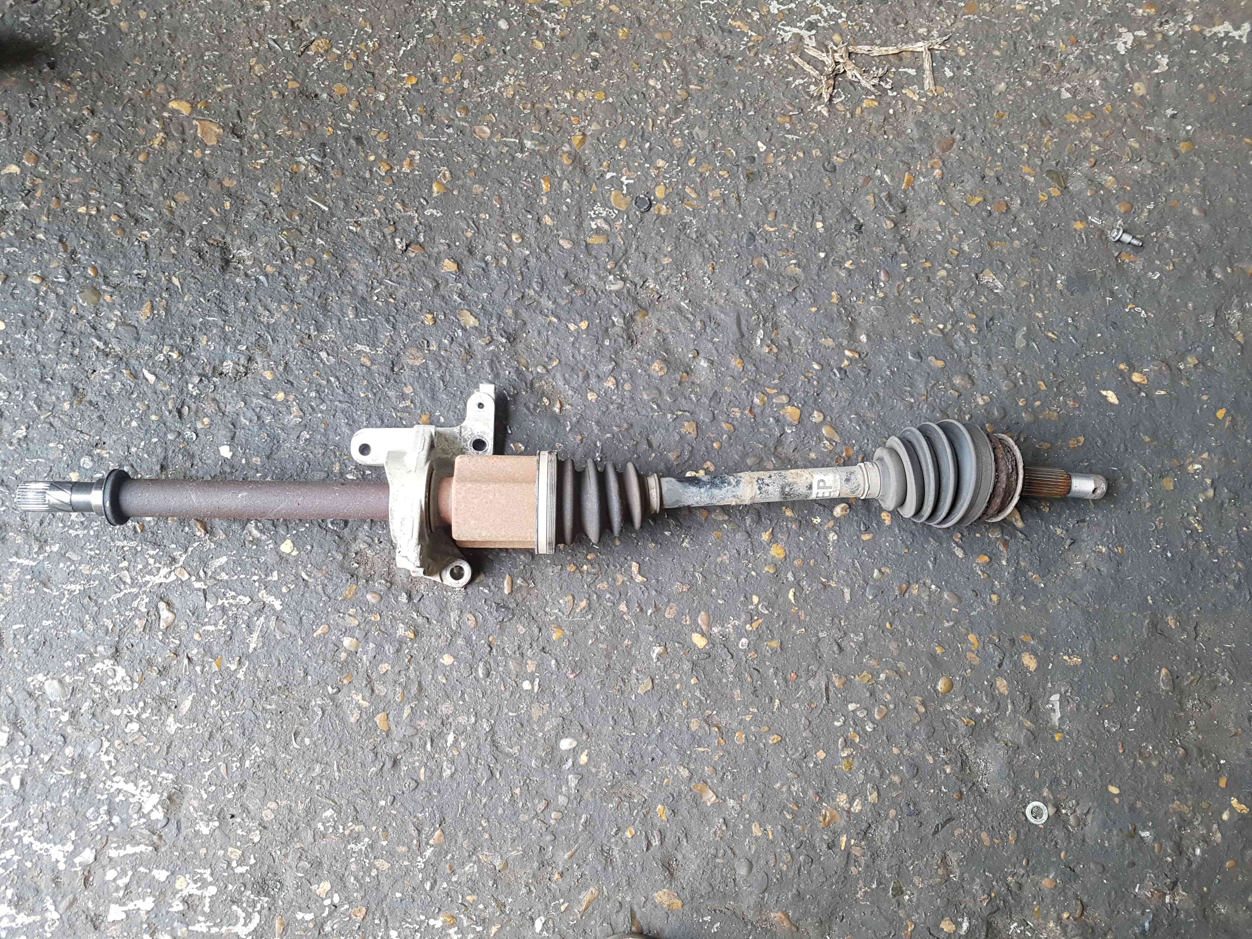 Thumb 2 Nissan Qashqai 2013-2021 1.2 16V TCE Drivers OSF Front Driveshaft Manual