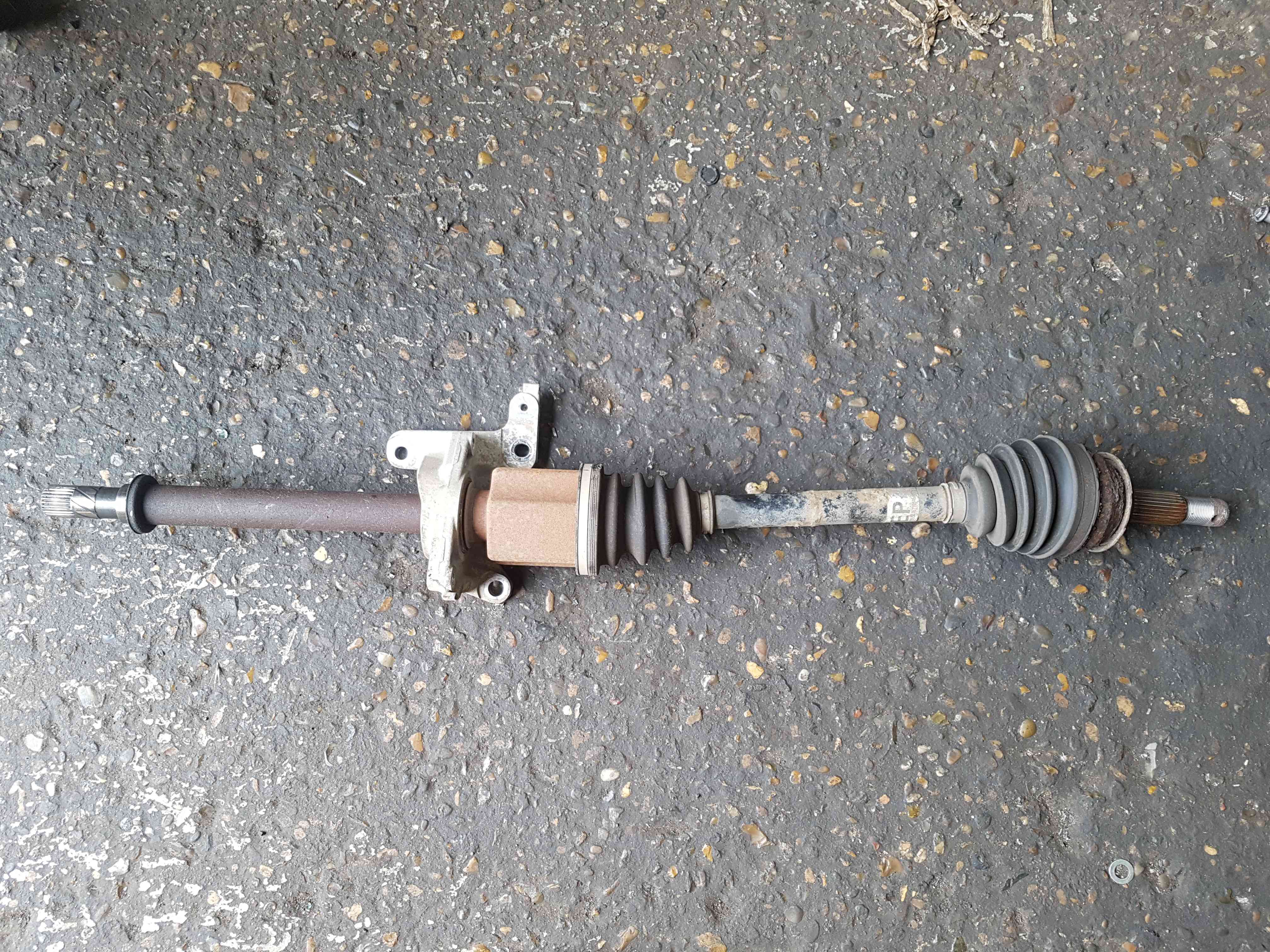Thumb 10 Nissan Qashqai 2013-2021 1.2 16V TCE Drivers OSF Front Driveshaft Manual
