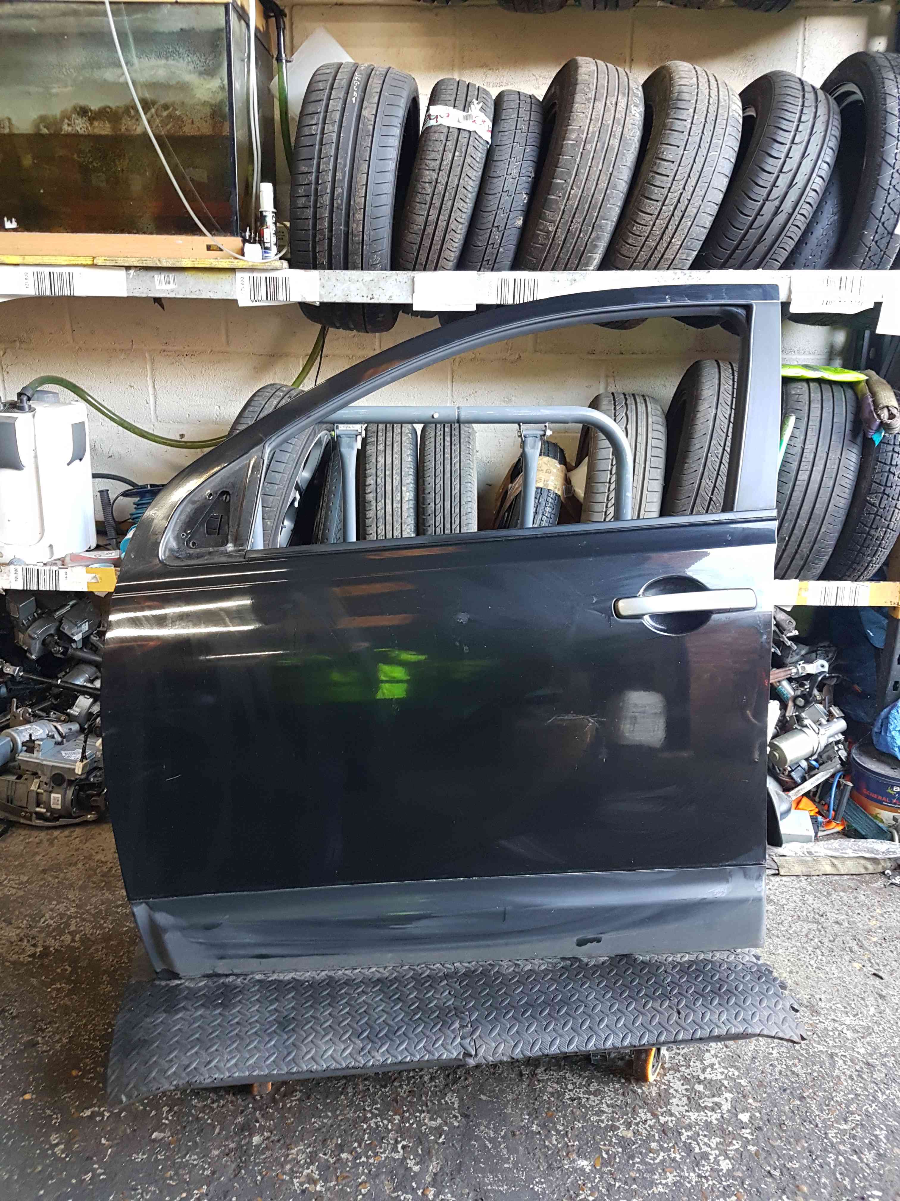 Thumb 5 Nissan Qashqai J10 2006-2013 Passenger NSF Front Door Black Z11