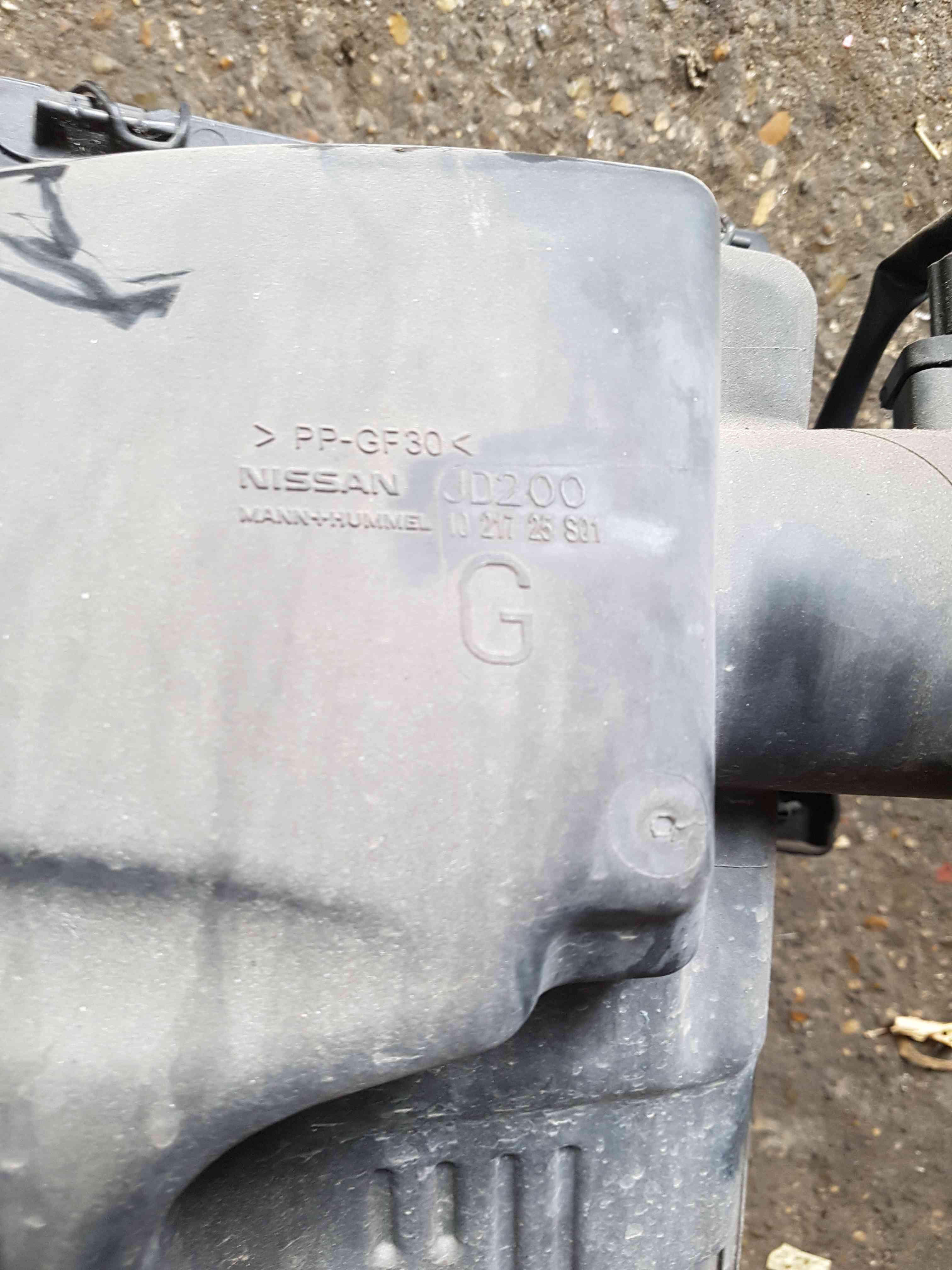 Thumb 3 Nissan Qashqai MK1 2006-2013 1.5 DCI Airbox  JD2001021725