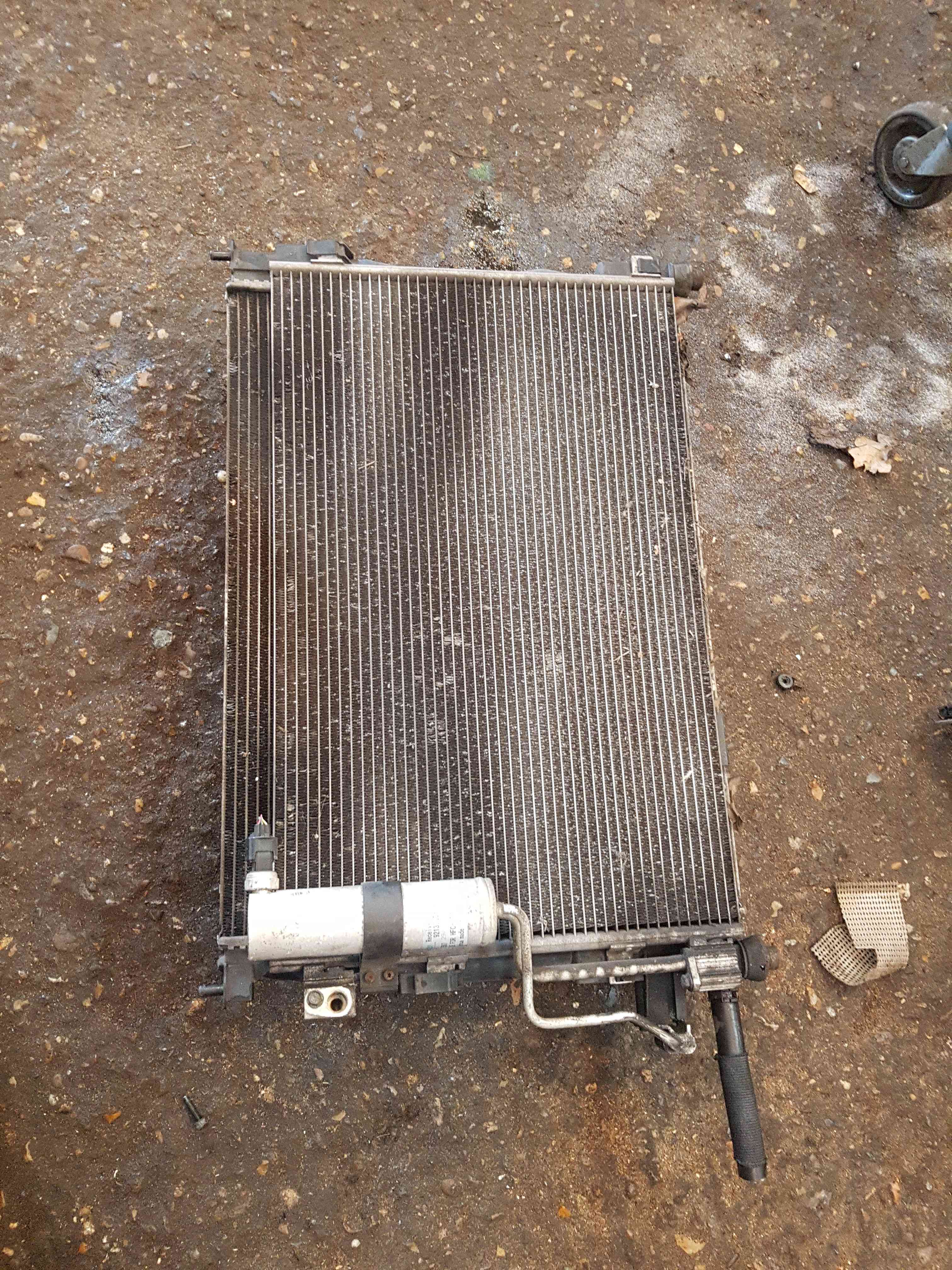 Thumb 2 Nissan Qashqai MK1 2006-2013 1.5 DCI K9K 430 Radiator RAD Pack FAN