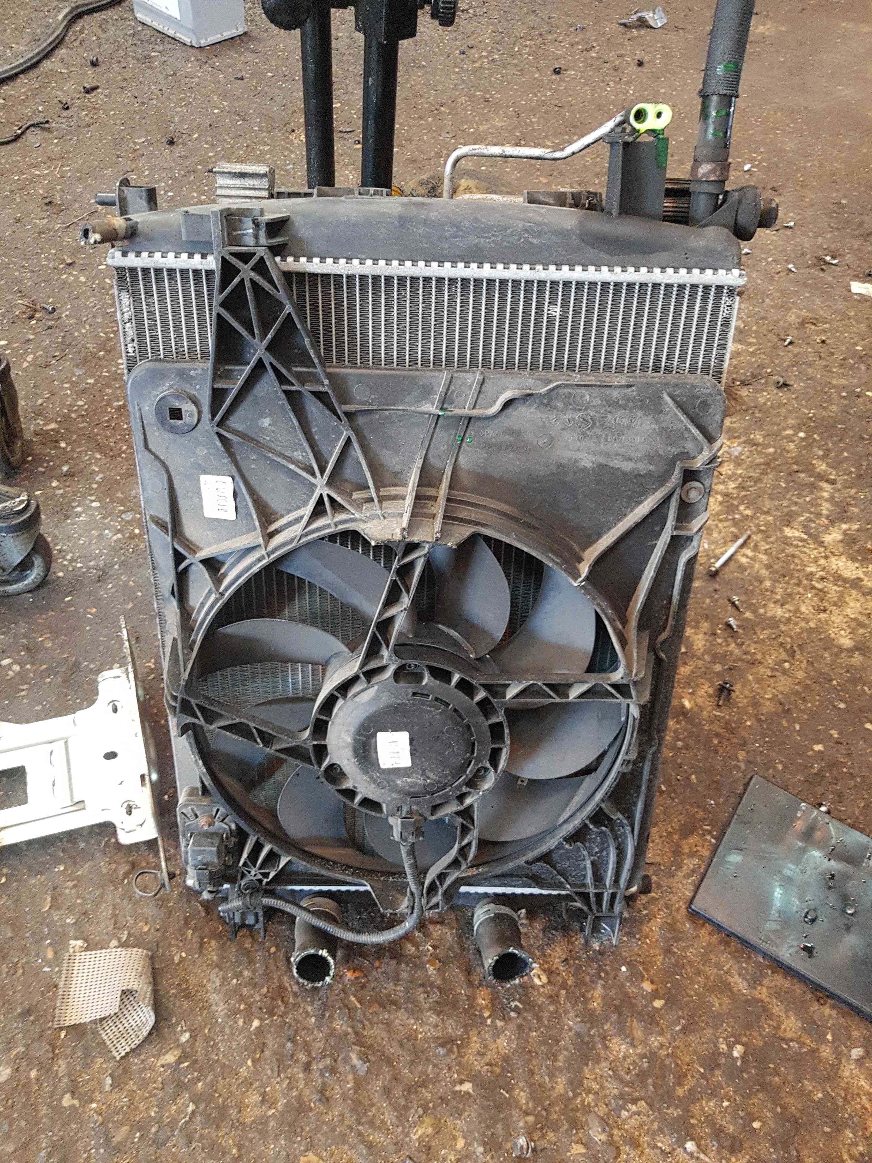 Thumb 4 Nissan Qashqai MK1 2006-2013 1.5 DCI K9K 430 Radiator RAD Pack FAN