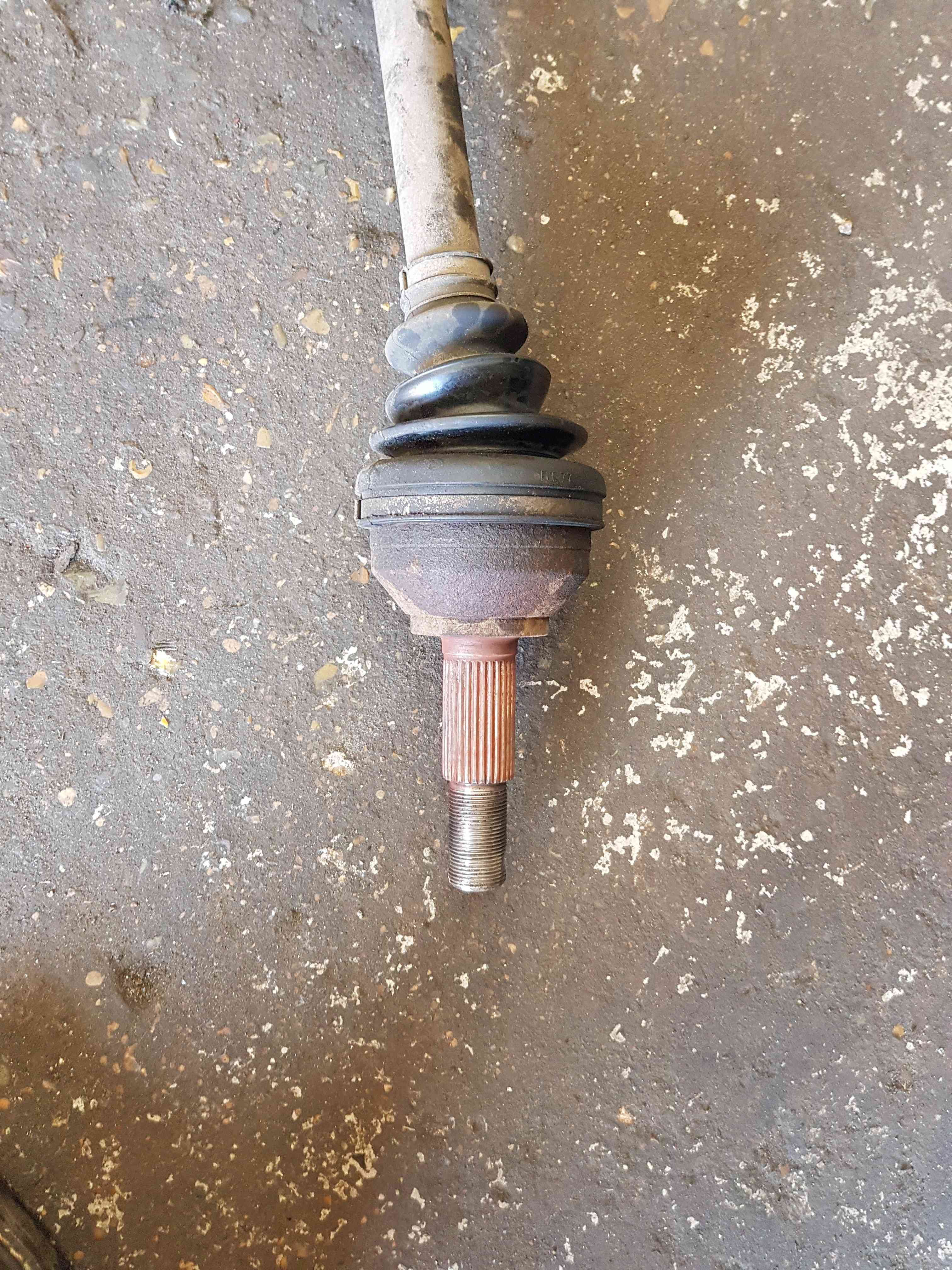 Thumb 2 Nissan Qashqai MK1 2006-2013 1.5 DCI Passenger NSF Front Driveshaft