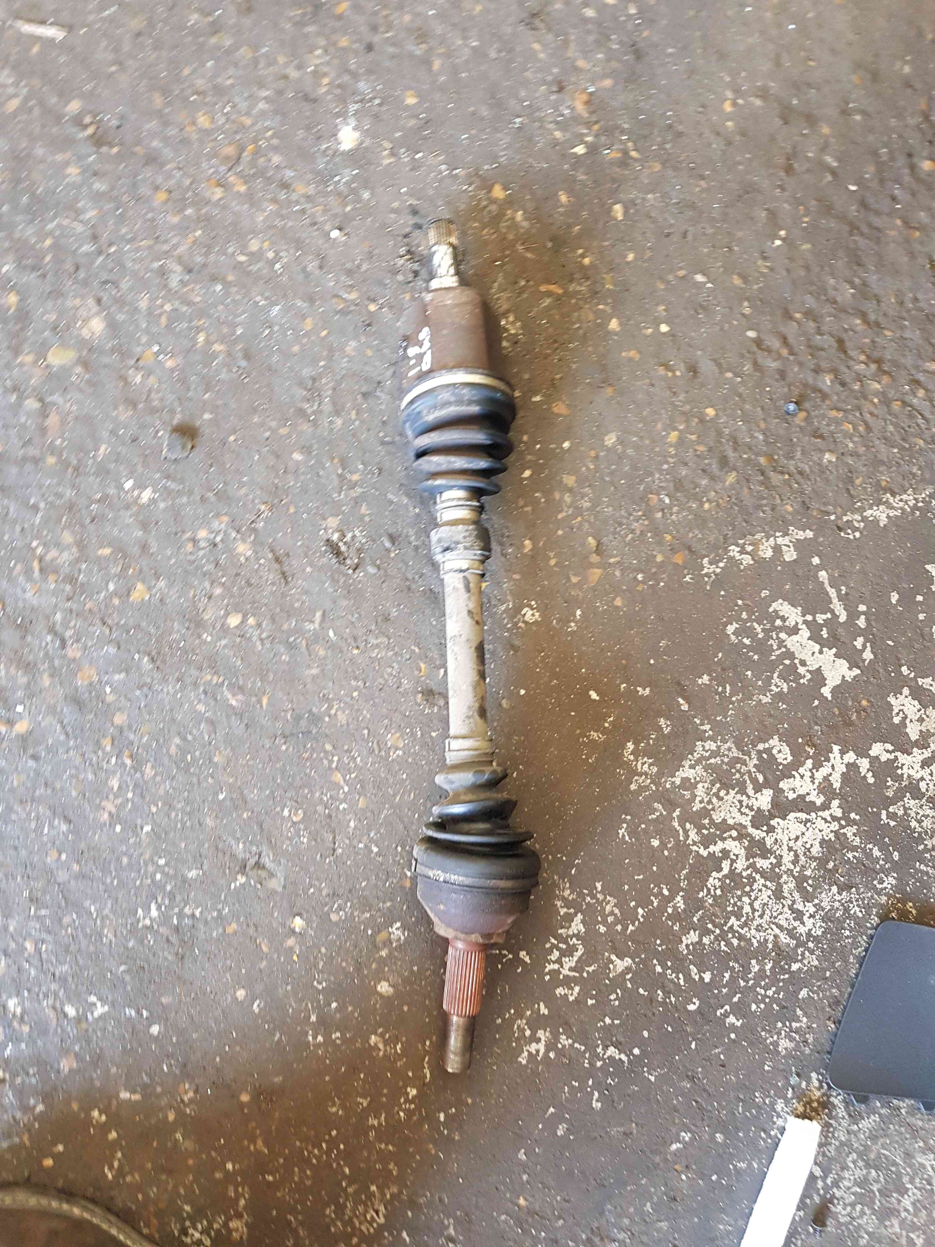 Thumb 7 Nissan Qashqai MK1 2006-2013 1.5 DCI Passenger NSF Front Driveshaft