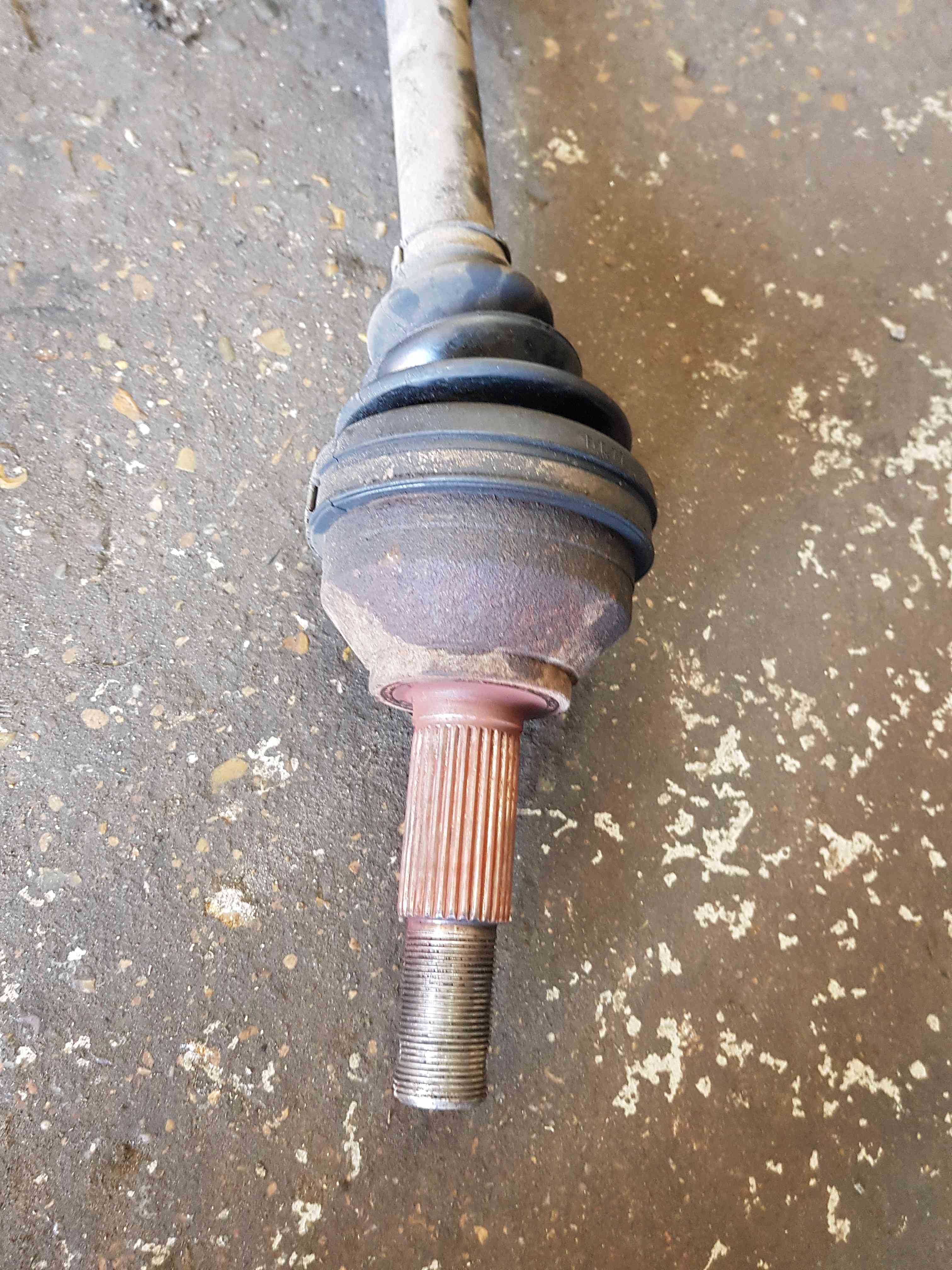 Thumb 8 Nissan Qashqai MK1 2006-2013 1.5 DCI Passenger NSF Front Driveshaft