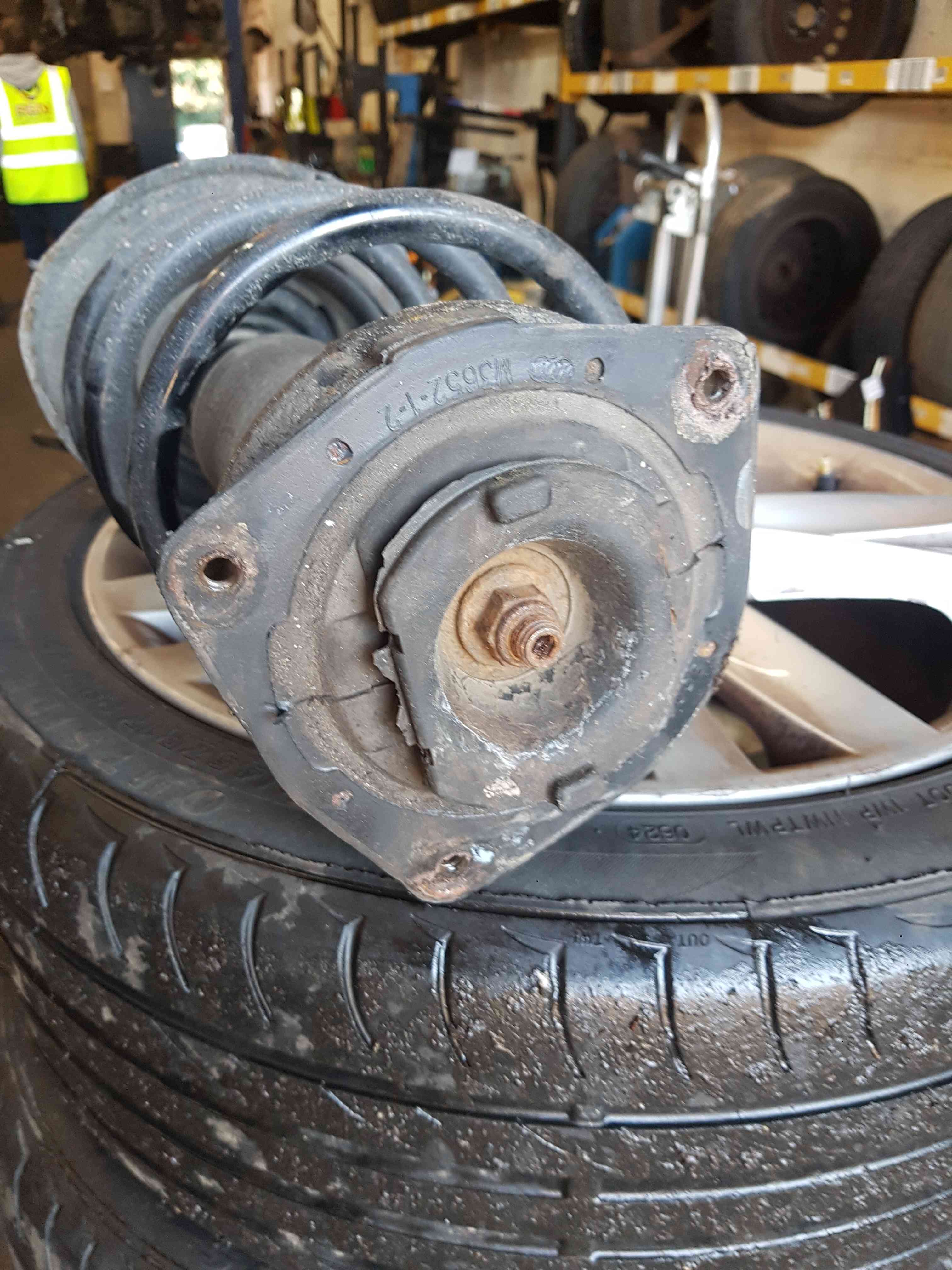 Thumb 3 Nissan Qashqai MK1 2006-2013 1.5 DCI Passenger NSF Front Spring Suspension