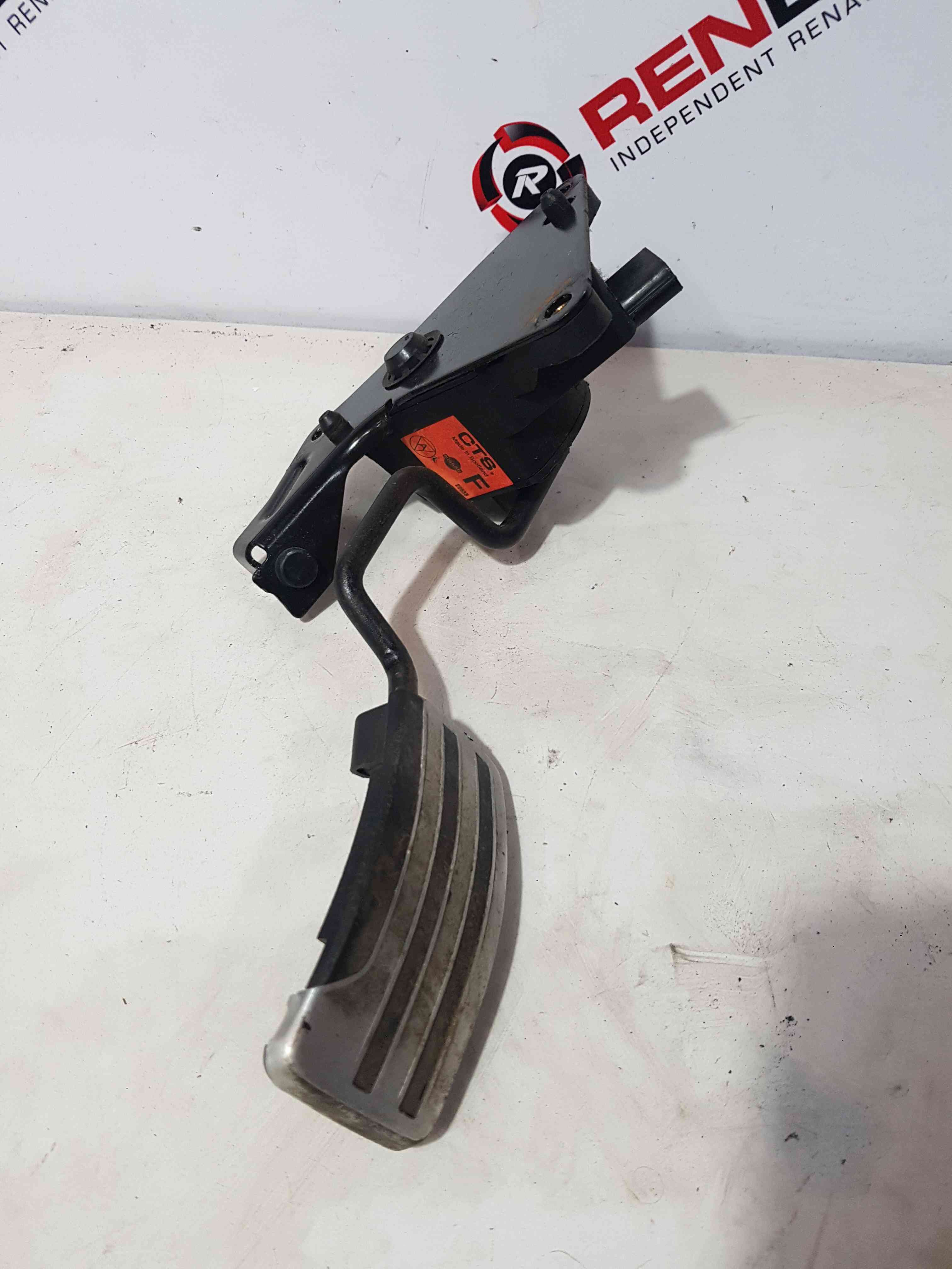 Thumb 6 Nissan Qashqai MK1 2006-2013 Accelerator Pedal Throttle 