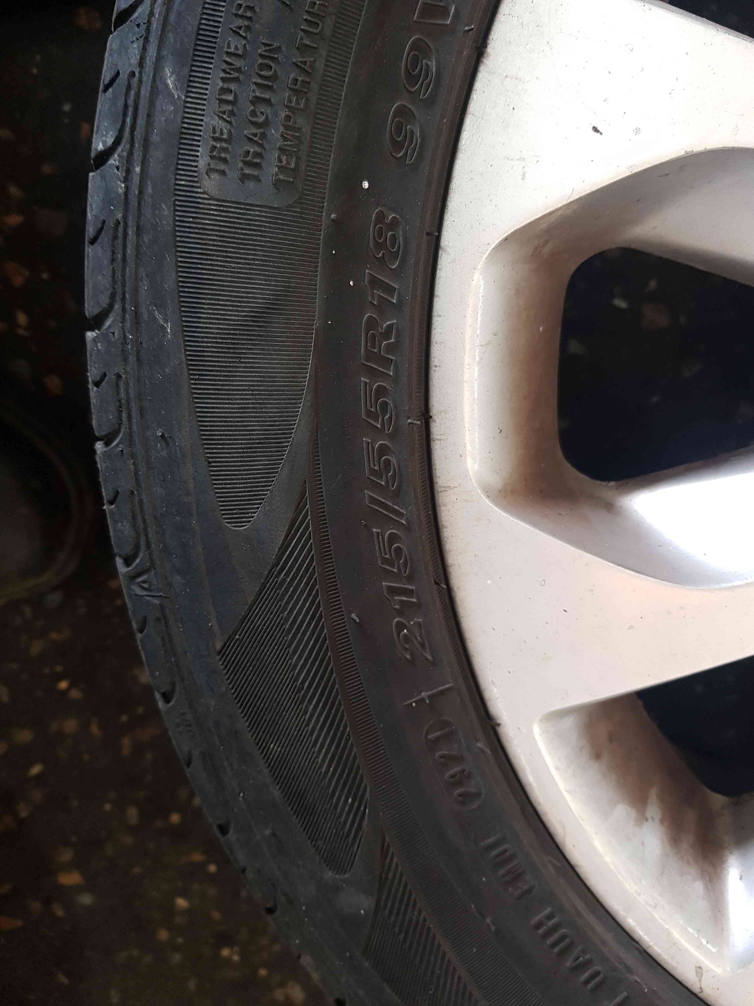 Thumb 5 Nissan Qashqai MK1 2006-2013 Alloy Wheel Tyre 215 55 18  18Inch 4/5