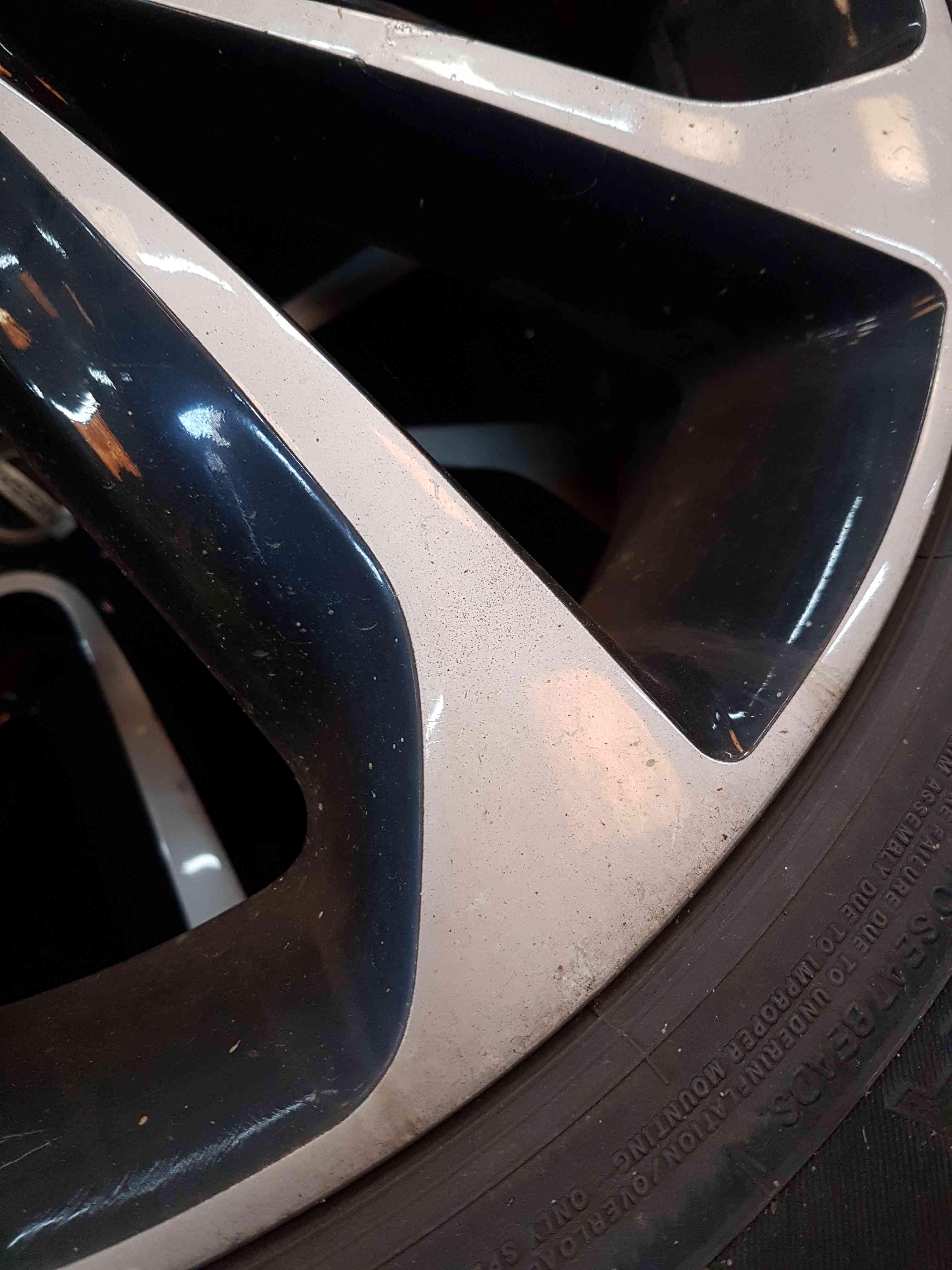 Thumb 5 Nissan Qashqai MK1 2006-2013 Alloy Wheel Tyre 215 55 18  18Inch 4/5 40300Jd18c