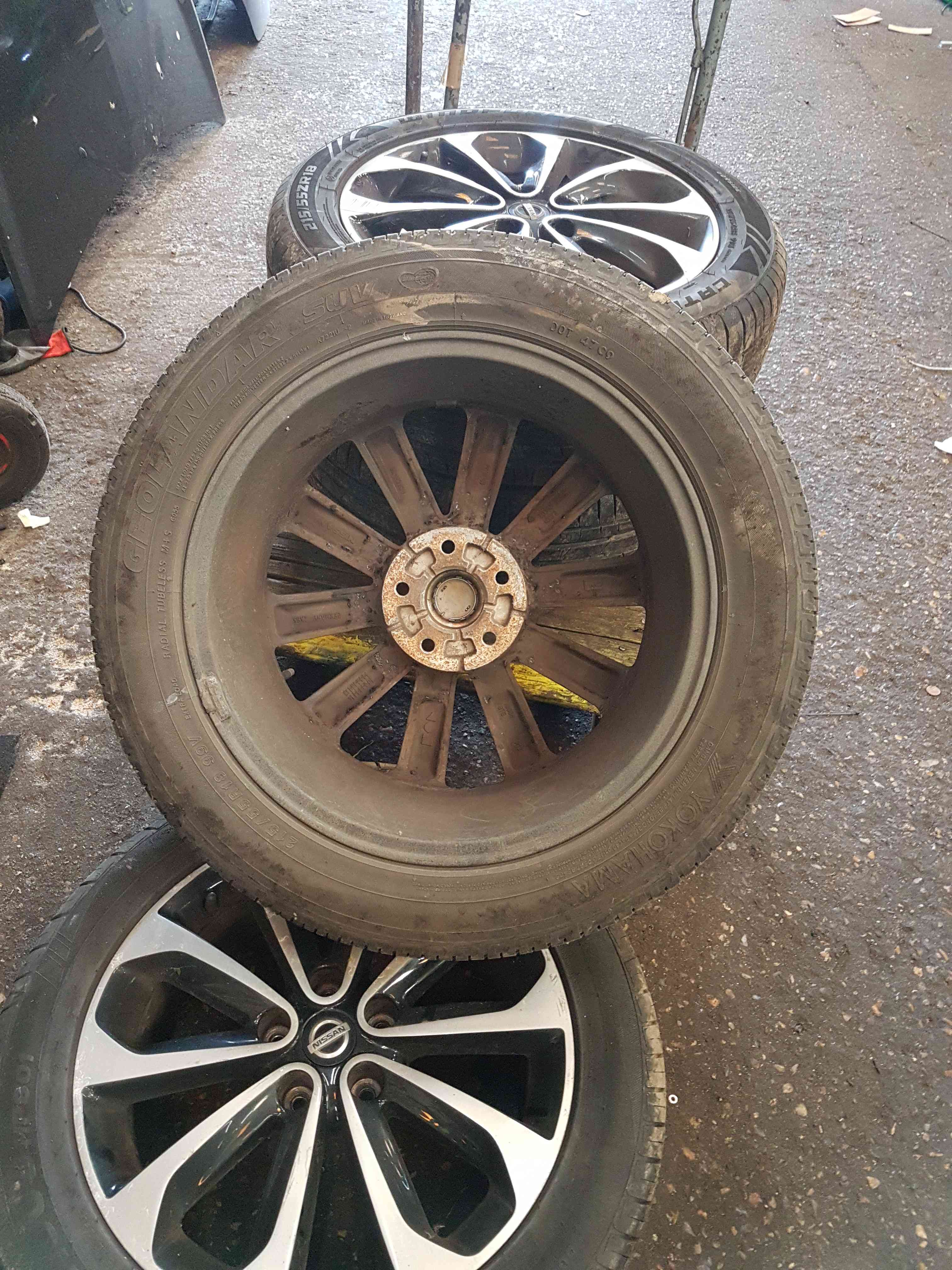 Thumb 7 Nissan Qashqai MK1 2006-2013 Alloy Wheel Tyre 215 55 18  18Inch 4/5 40300Jd18c