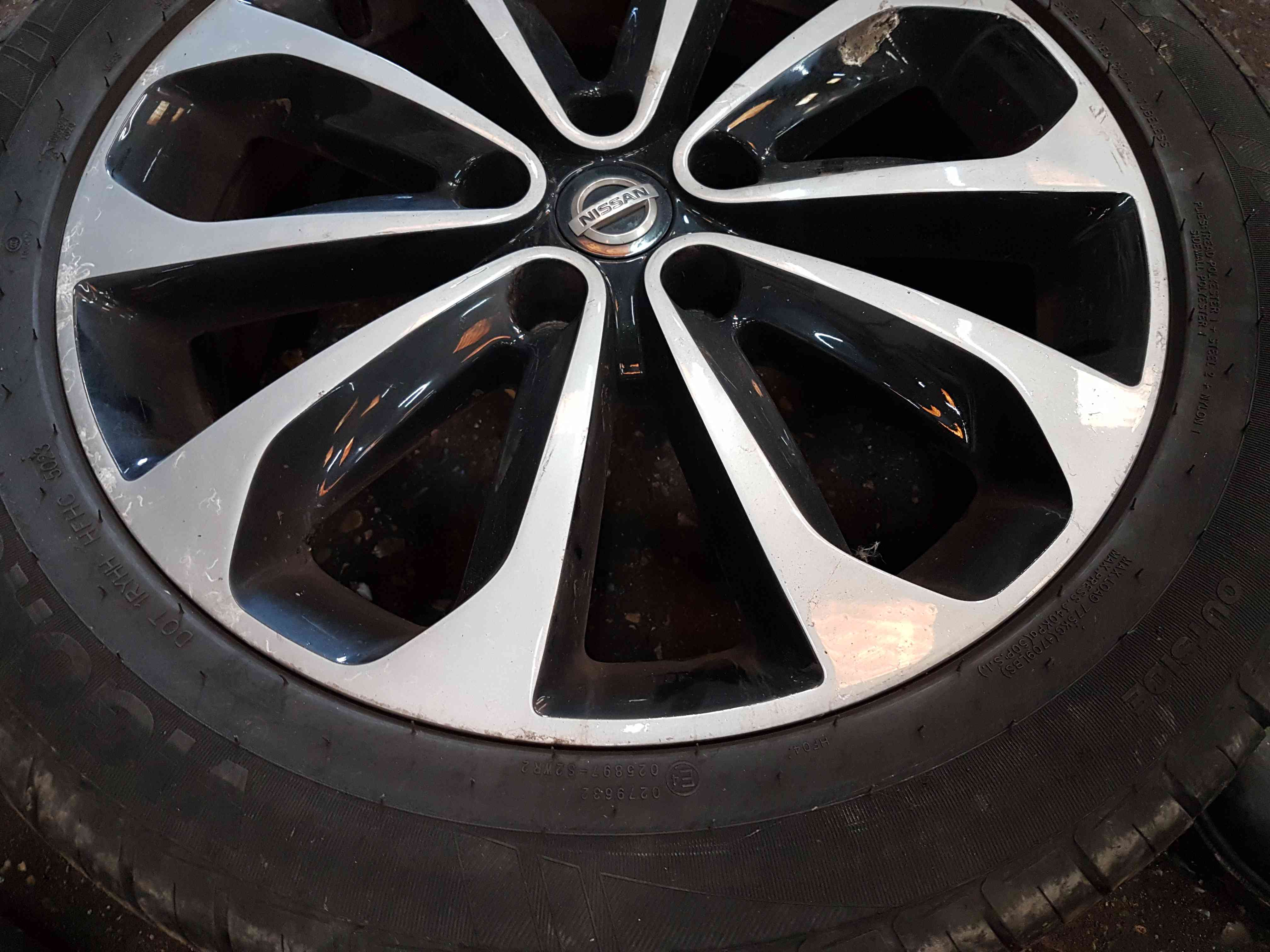 Thumb 4 Nissan Qashqai MK1 2006-2013 Alloy Wheel Tyre 215 55 18  18Inch 4/5 40300Jd18c