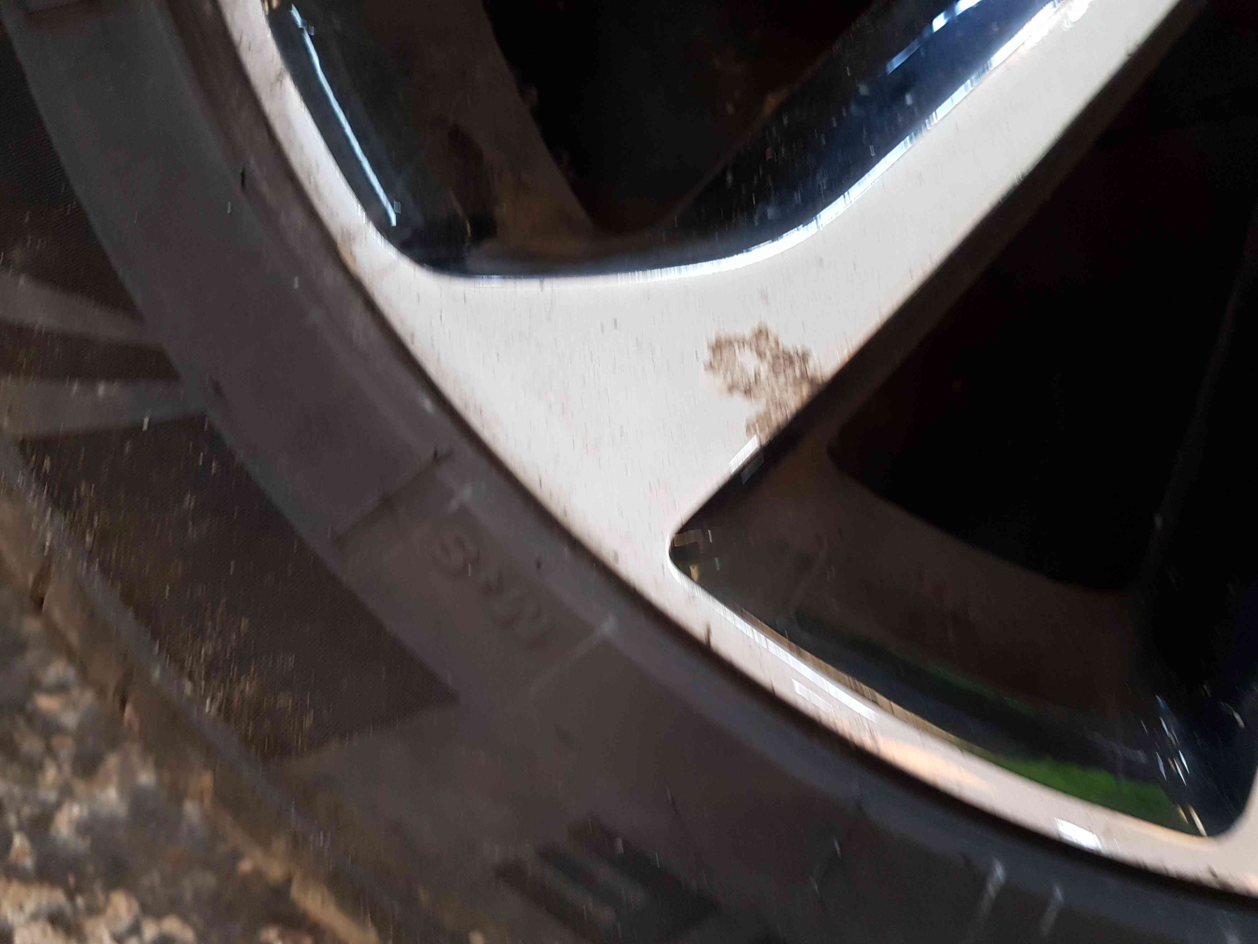 Thumb 12 Nissan Qashqai MK1 2006-2013 Alloy Wheel Tyre 215 55 18  18inch 4/5